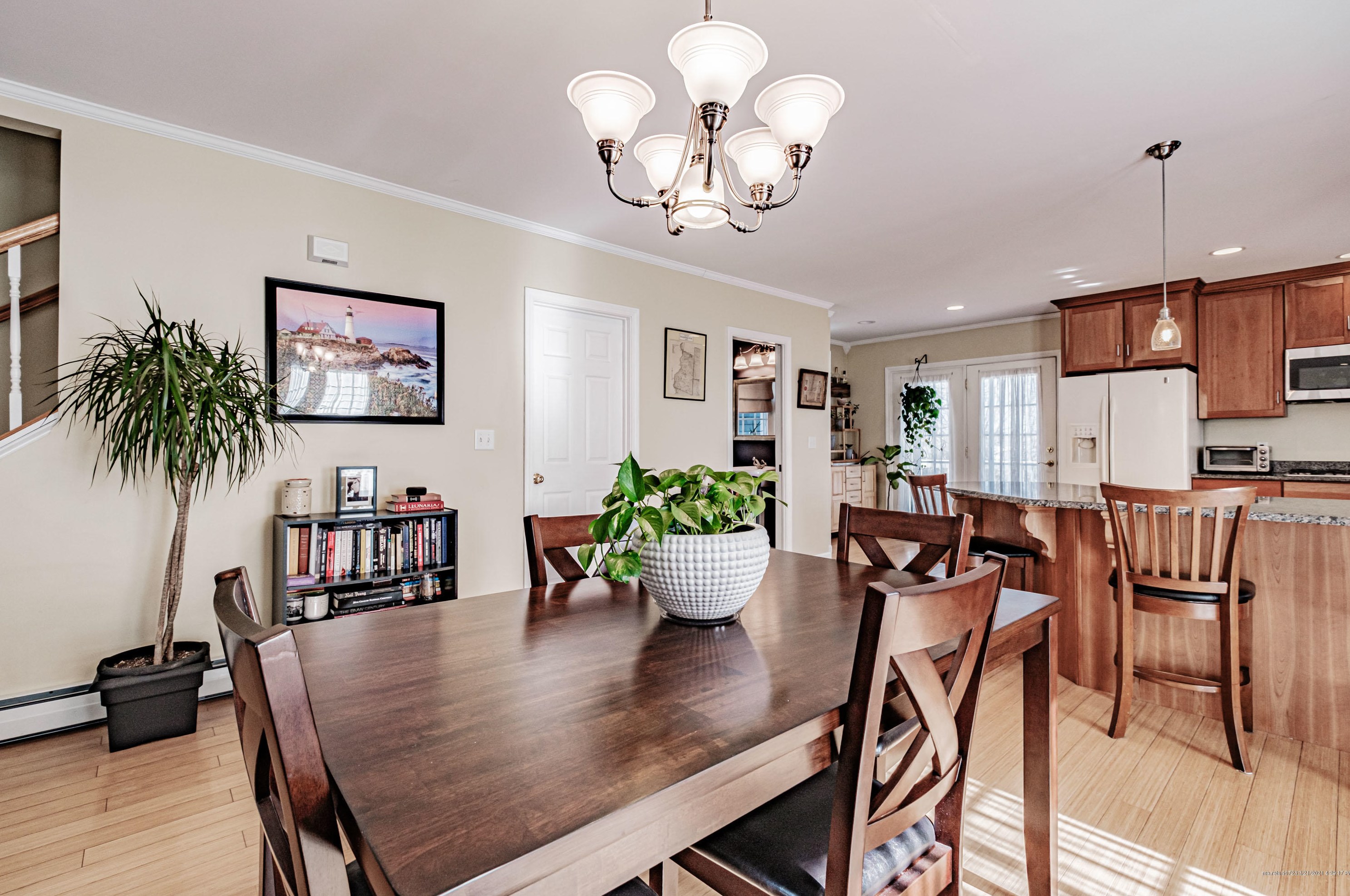 70 Ridgeland Ave, Portland ME 04106-4126 exterior