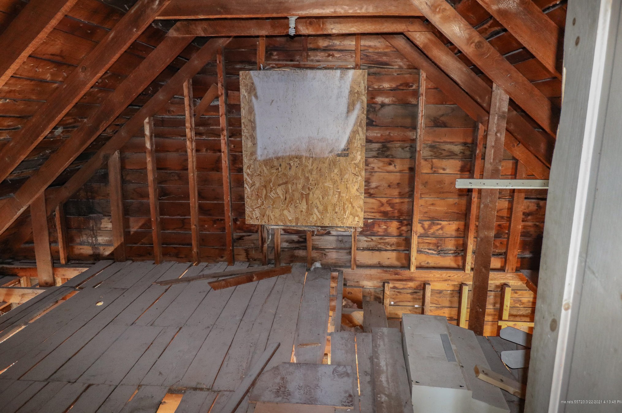 20 Dolloff St, Peru ME  04290-3011 exterior