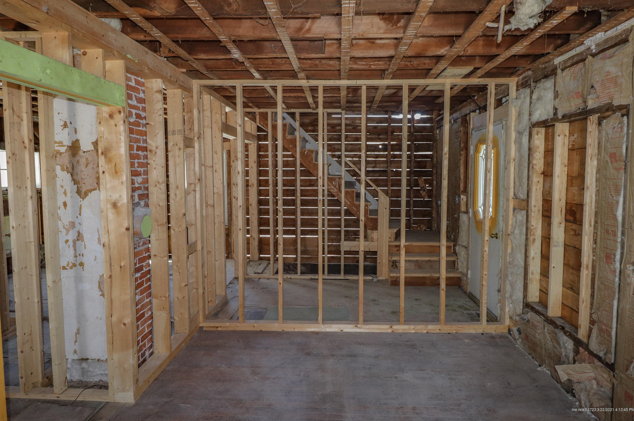 20 Dolloff St, Peru ME  04290-3011 exterior