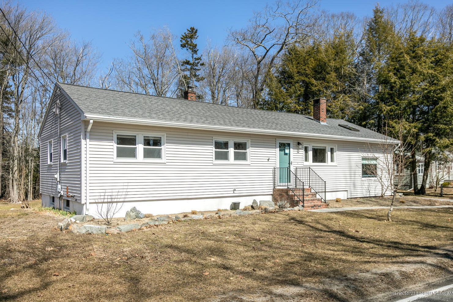 293 Fowler Rd, Portland ME  04107-2501 exterior