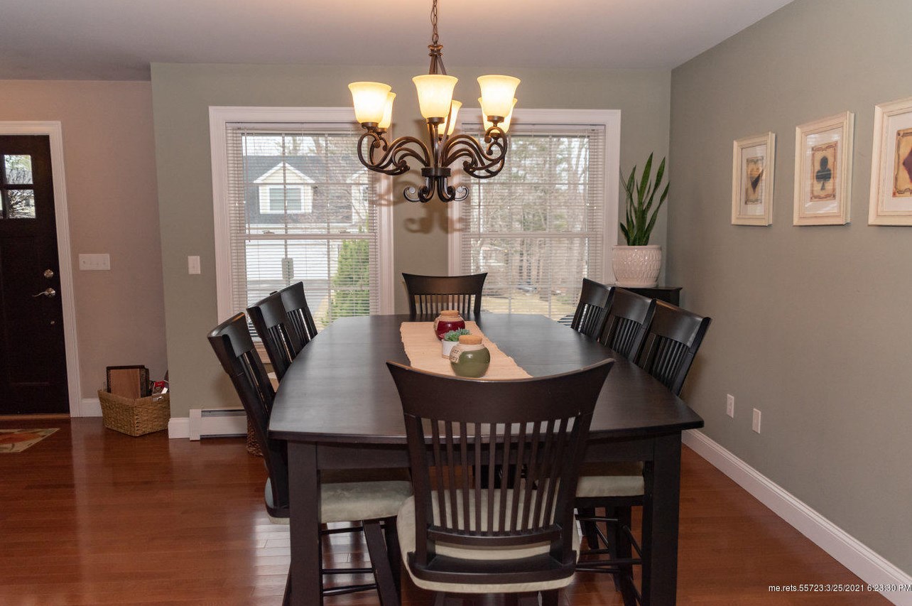 39 Liberty Way, Portland ME  04103-3954 exterior