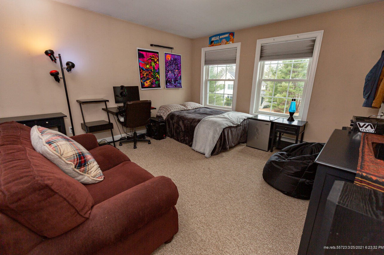 39 Liberty Way, Portland ME  04103-3954 exterior