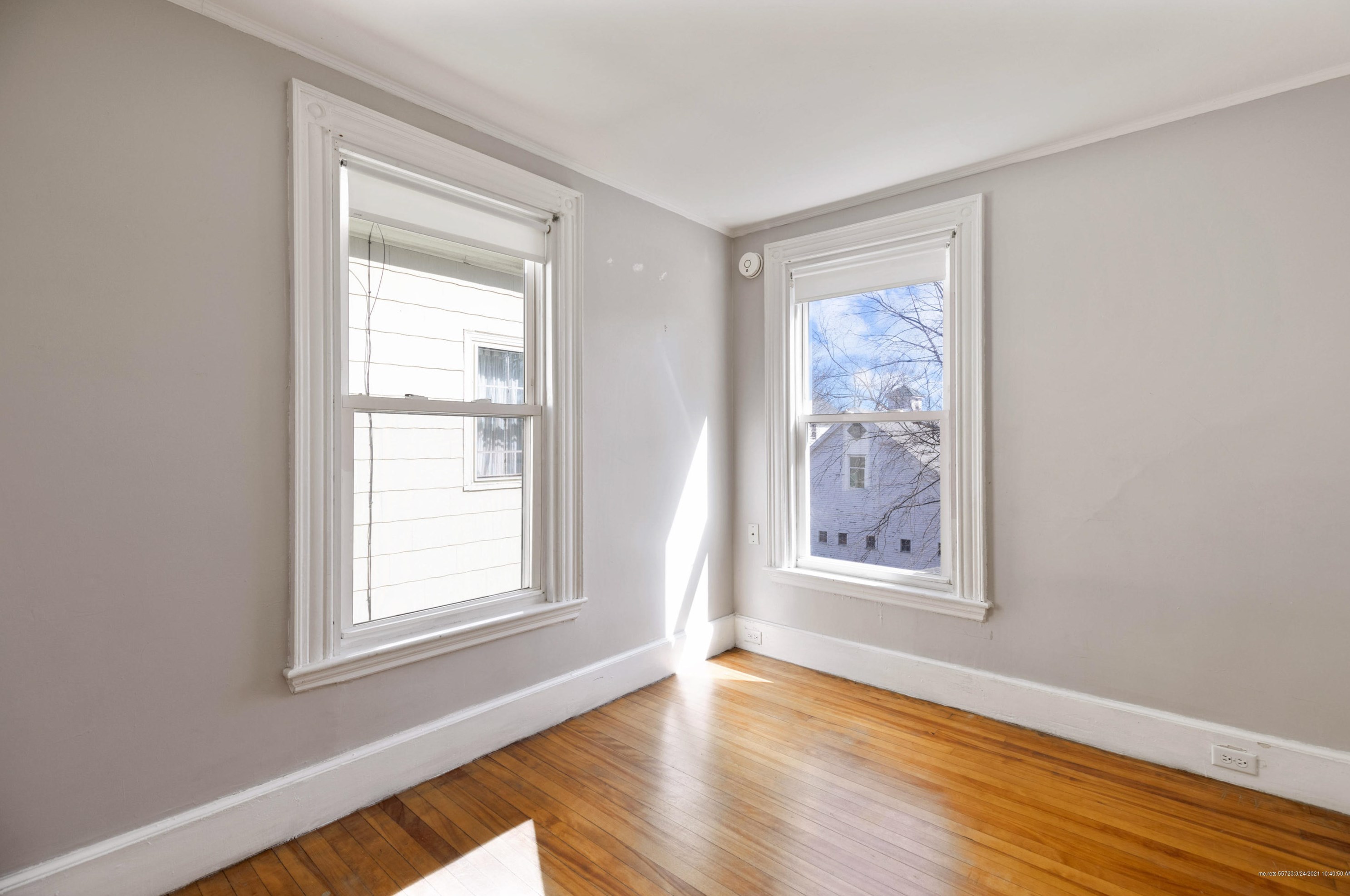 36 Pitt St, Portland ME  04105-1618 exterior