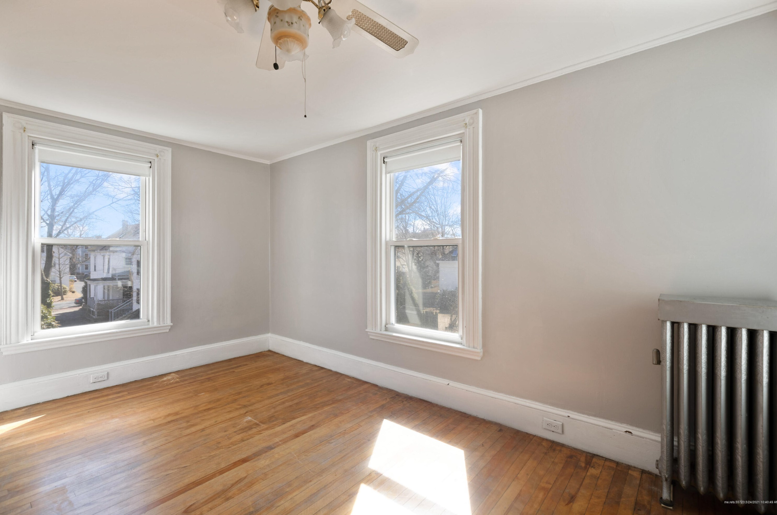 36 Pitt St, Portland ME  04105-1618 exterior