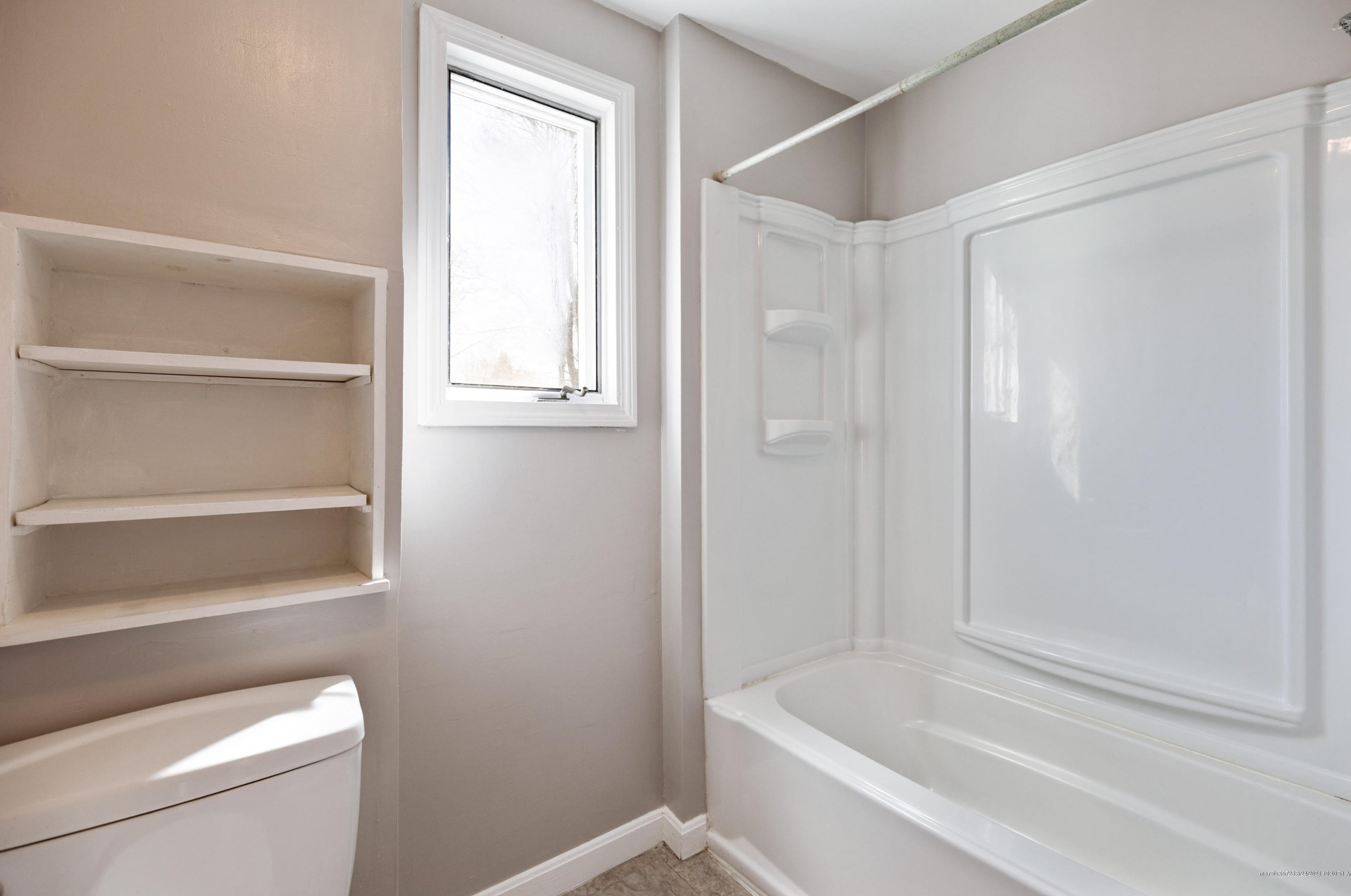 36 Pitt St, Portland ME  04105-1618 exterior