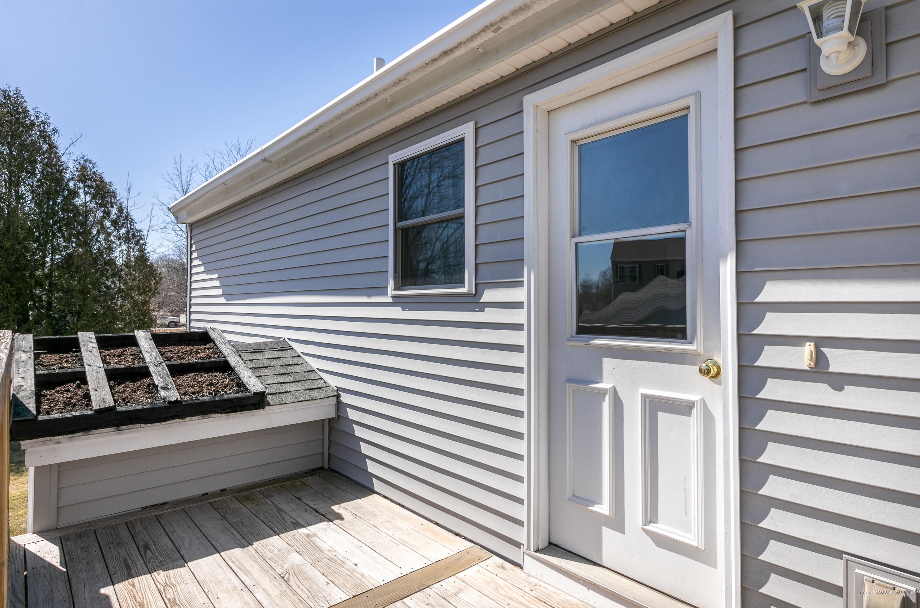 101 Maple St, Saco ME  04072-3161 exterior