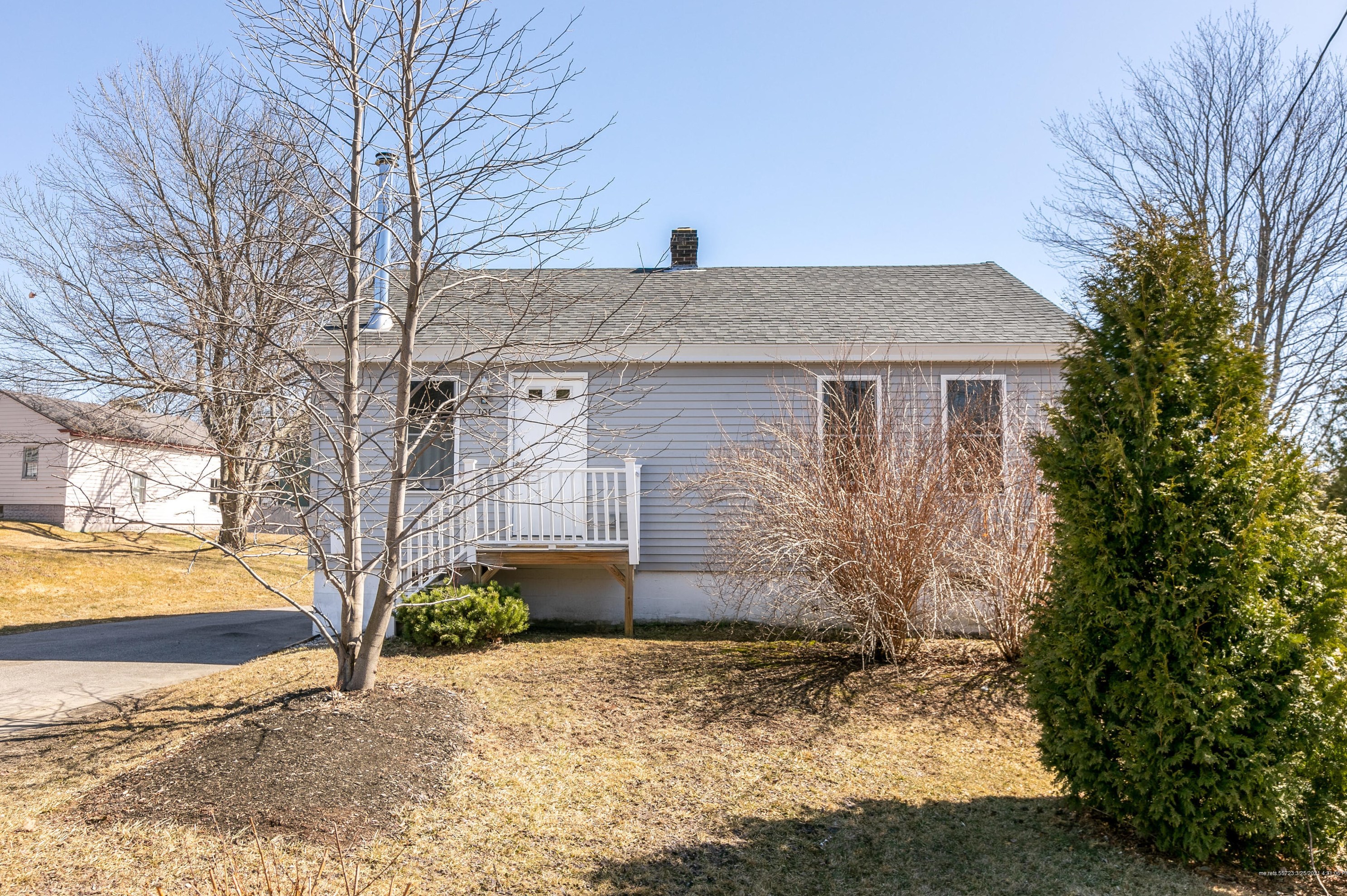 101 Maple St, Saco ME  04072-3161 exterior