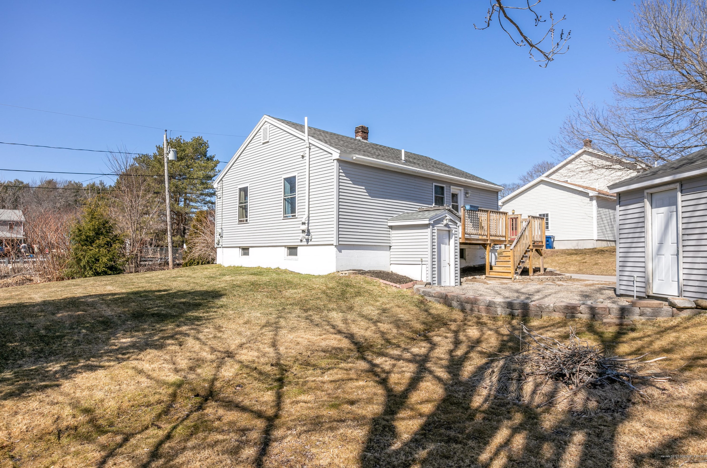 101 Maple St, Saco ME  04072-3161 exterior