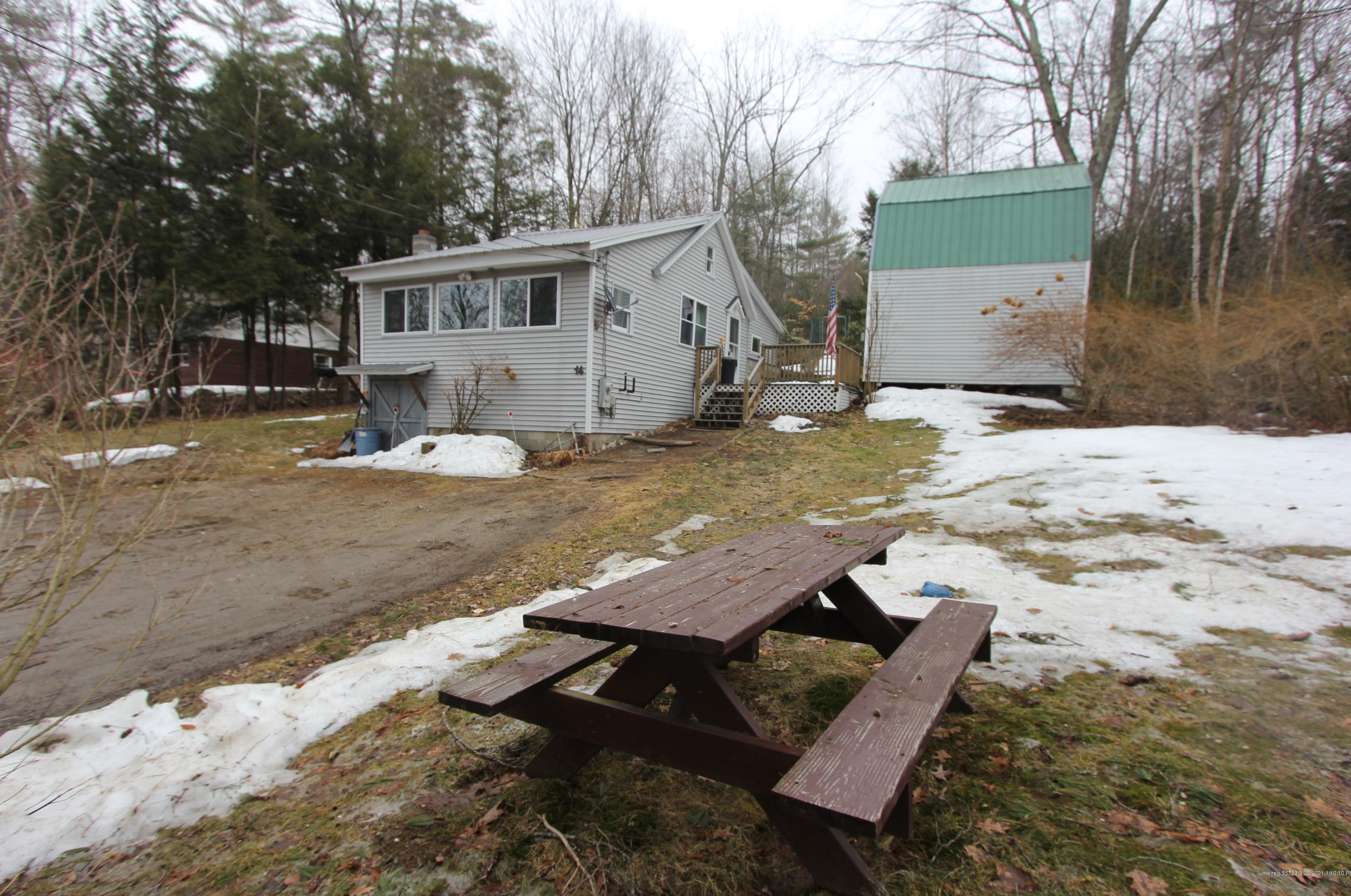 14 Shore Dr, Greene ME 04236-3810 exterior