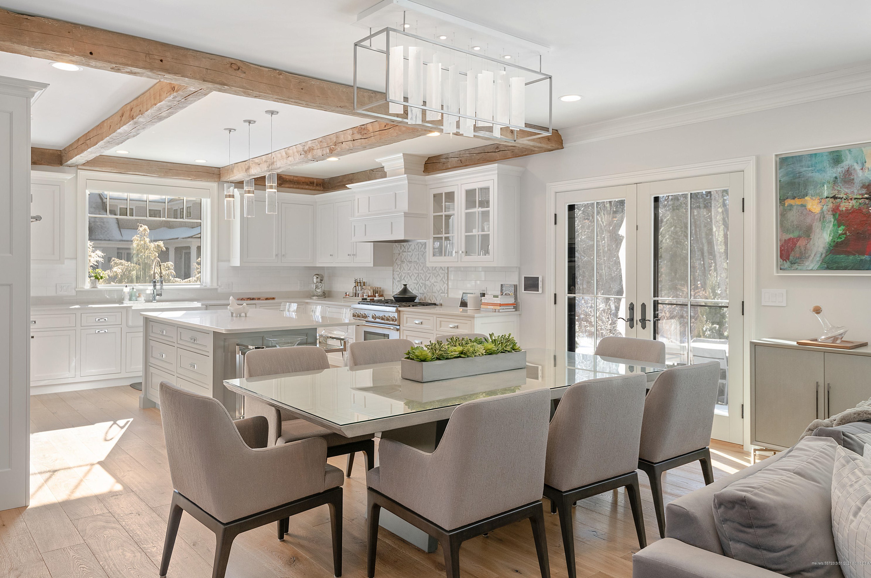 154 Foreside Rd, Portland ME  04105-1719 exterior