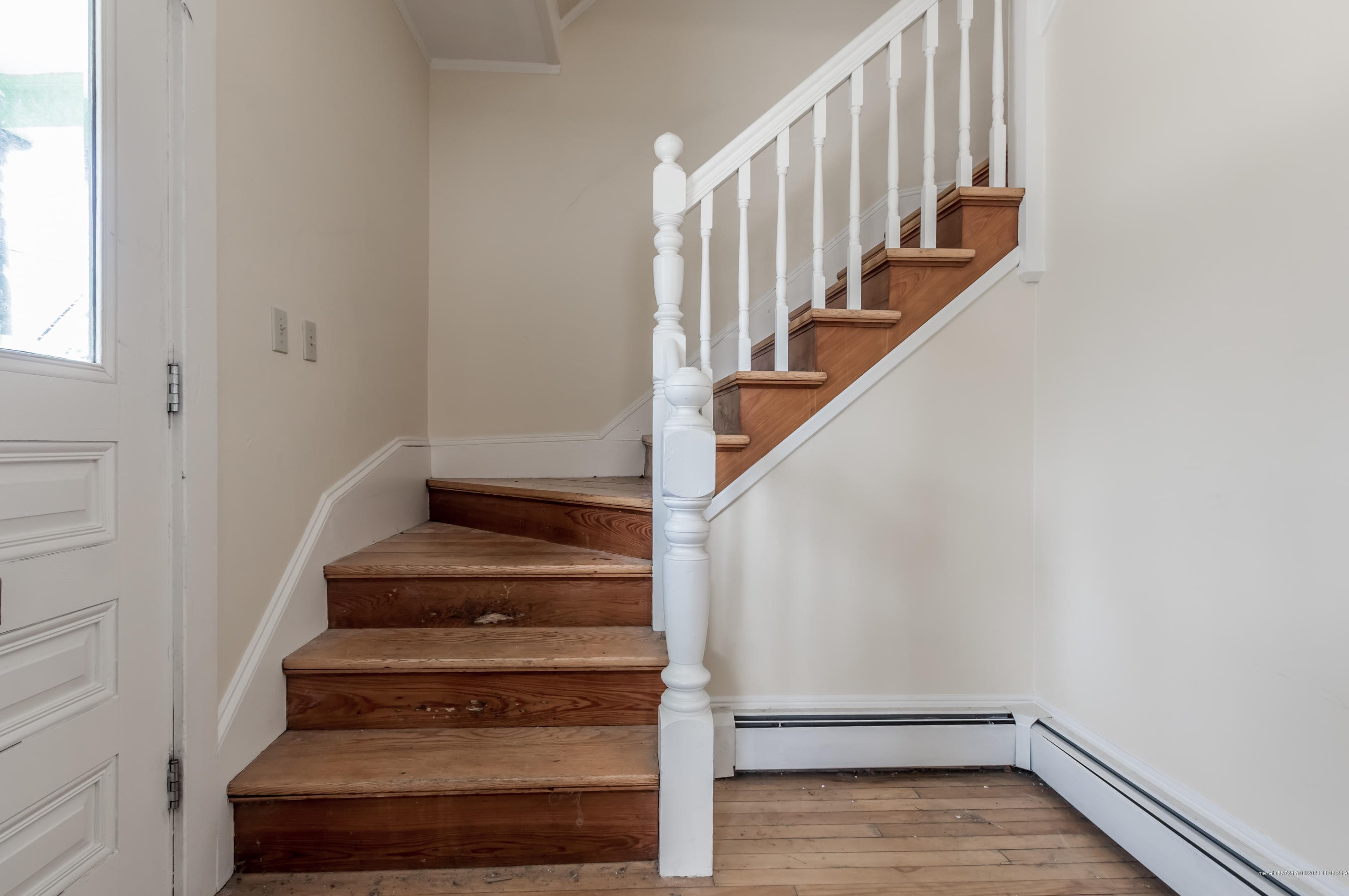 21 Sawyer St, Portland ME 04106-2128 exterior