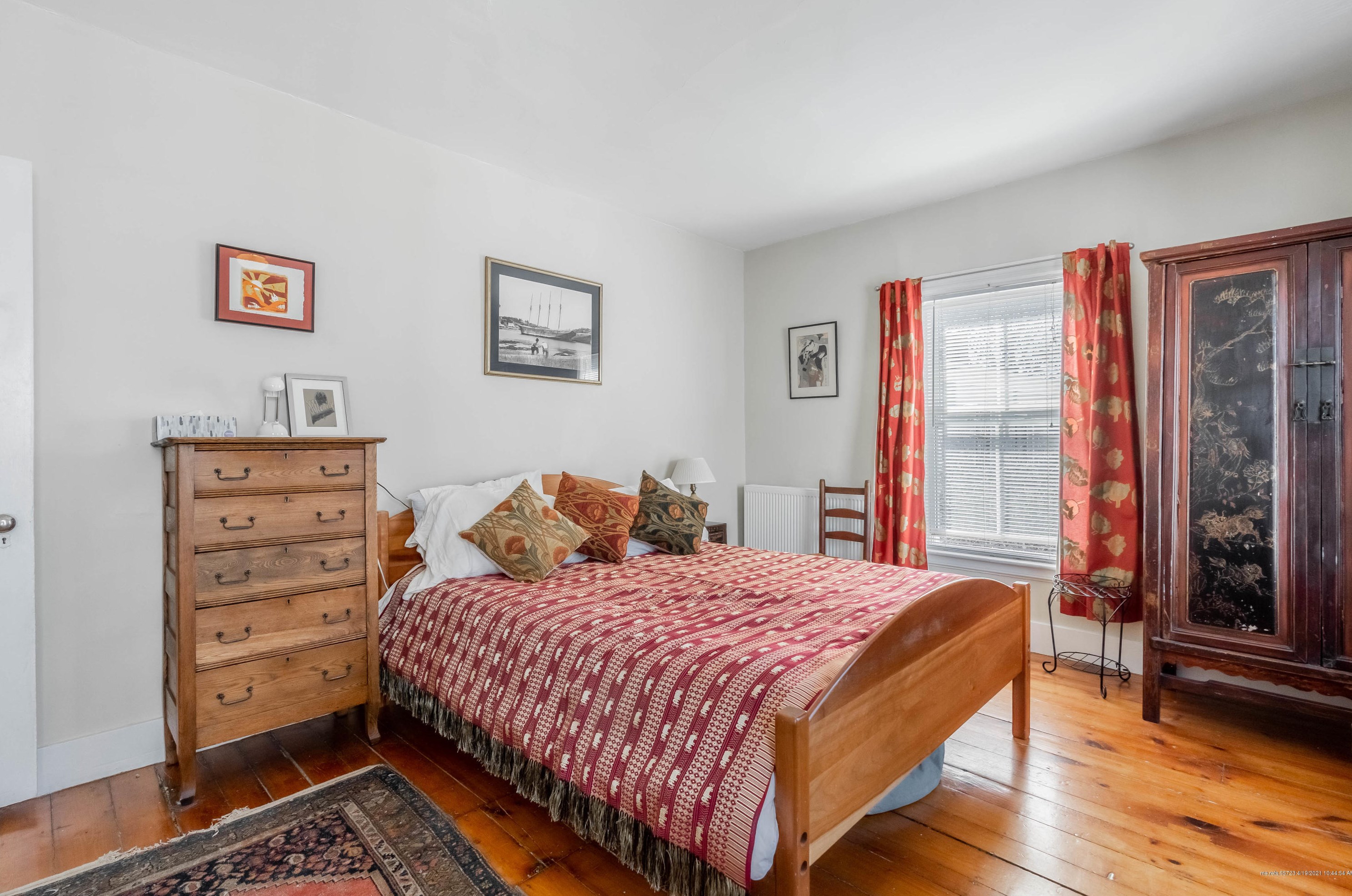 6 Houlton St, Portland ME  04102-3411 exterior