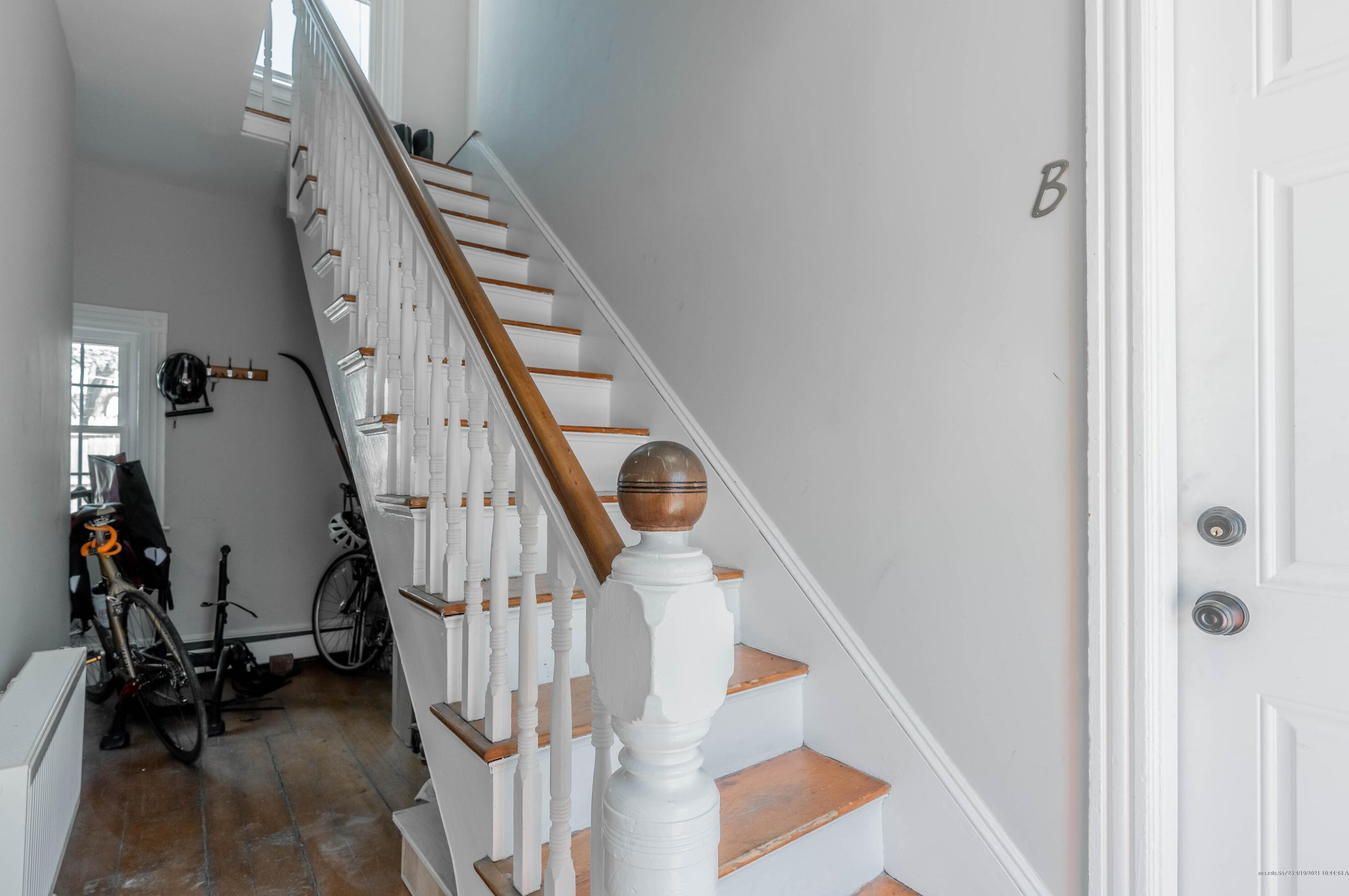 6 Houlton St, Portland ME  04102-3411 exterior