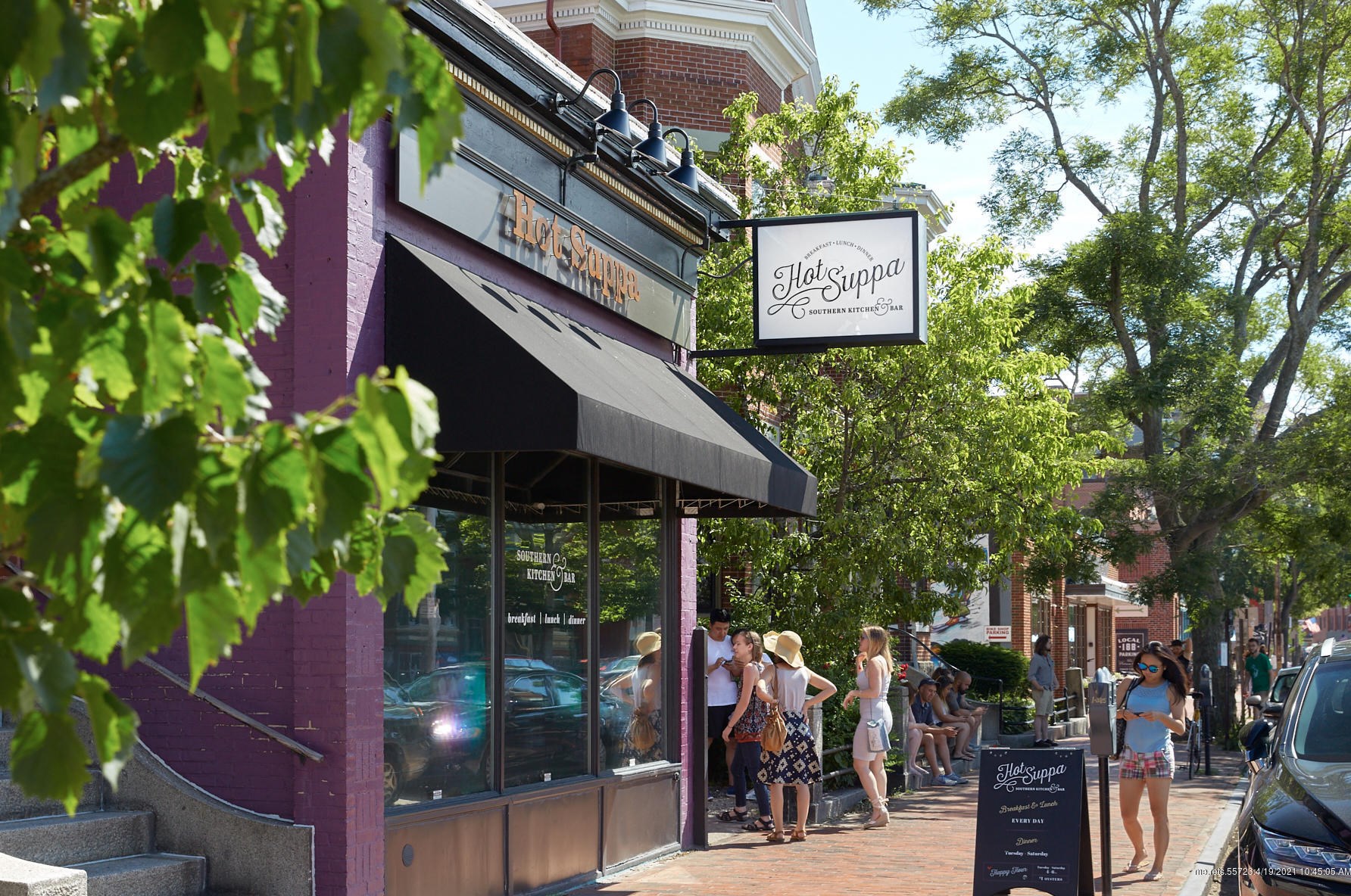 6 Houlton St, Portland ME  04102-3411 exterior