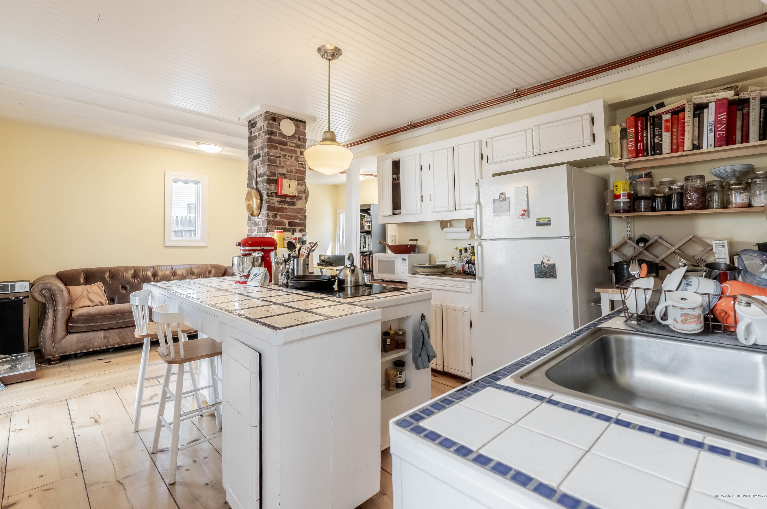 6 Houlton St, Portland ME  04102-3411 exterior