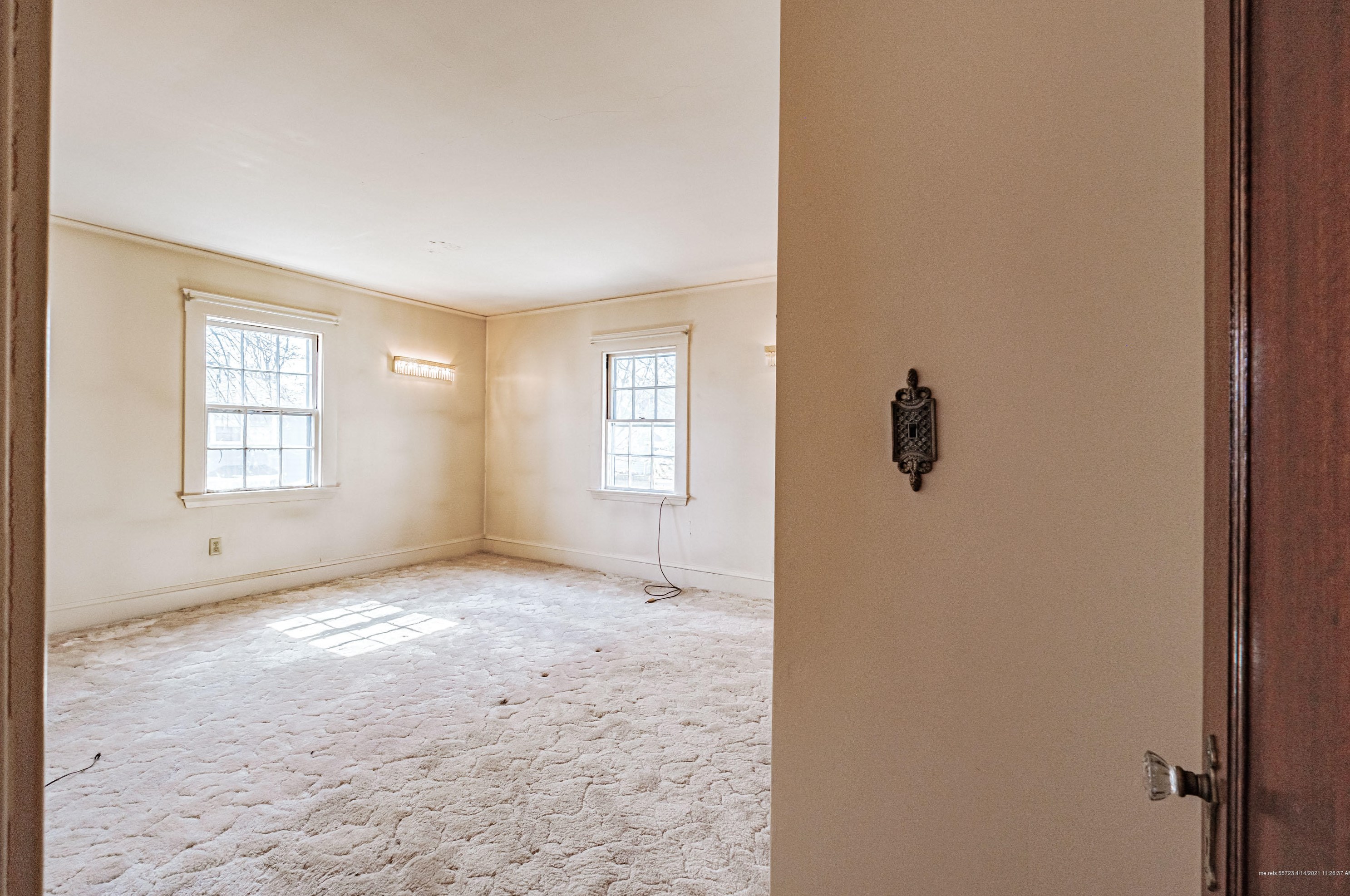 10 Sheffield St, Portland ME  04102-2706 exterior