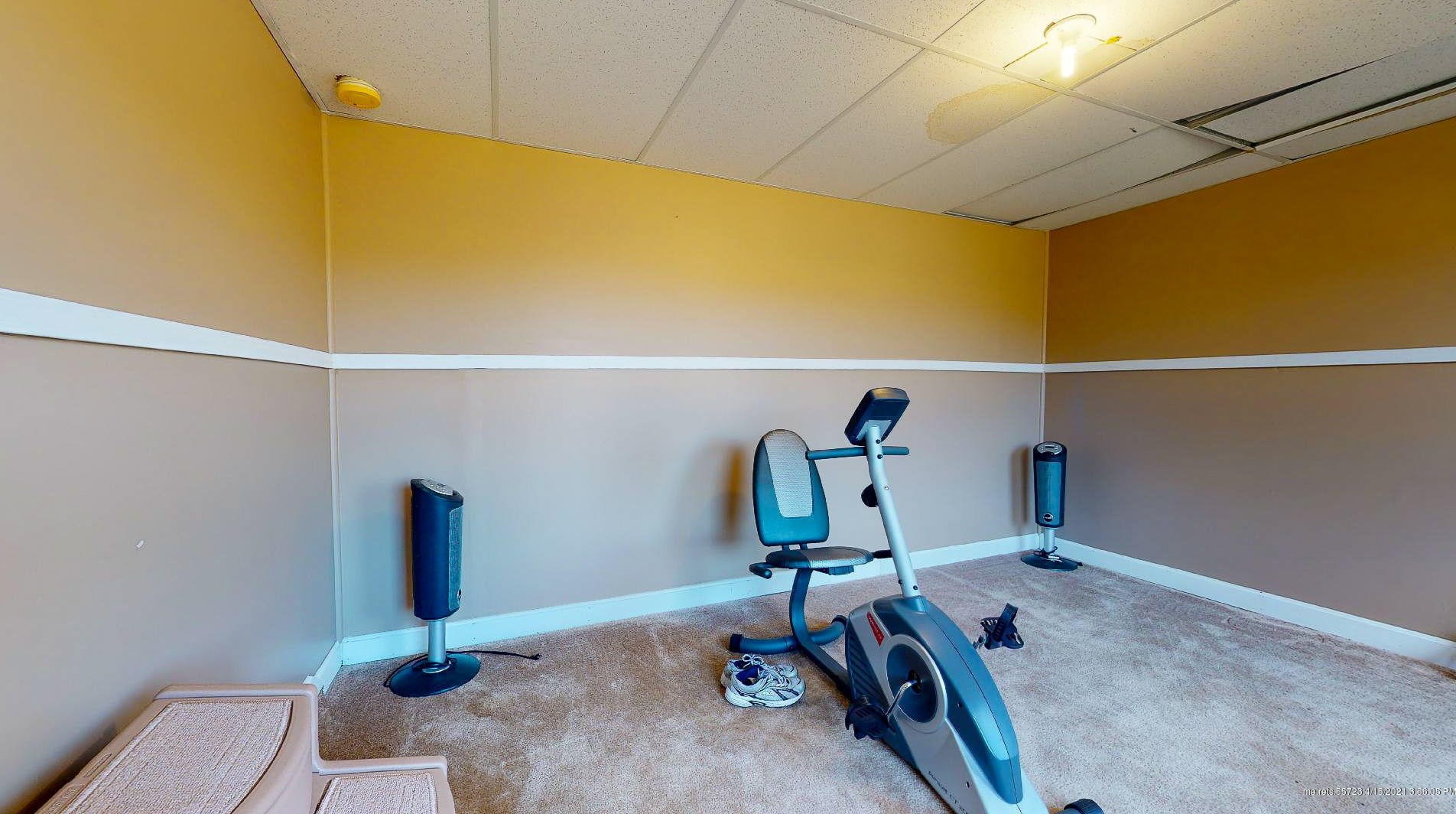 19 River Rd, Windham ME  04062-4041 exterior