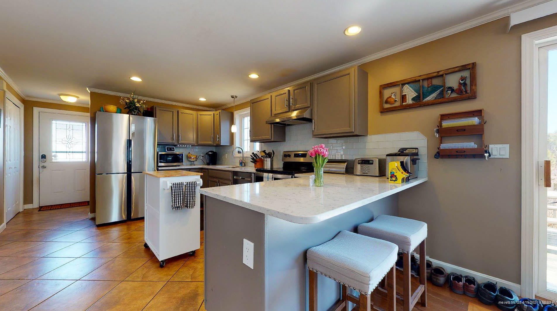 19 River Rd, Windham ME  04062-4041 exterior