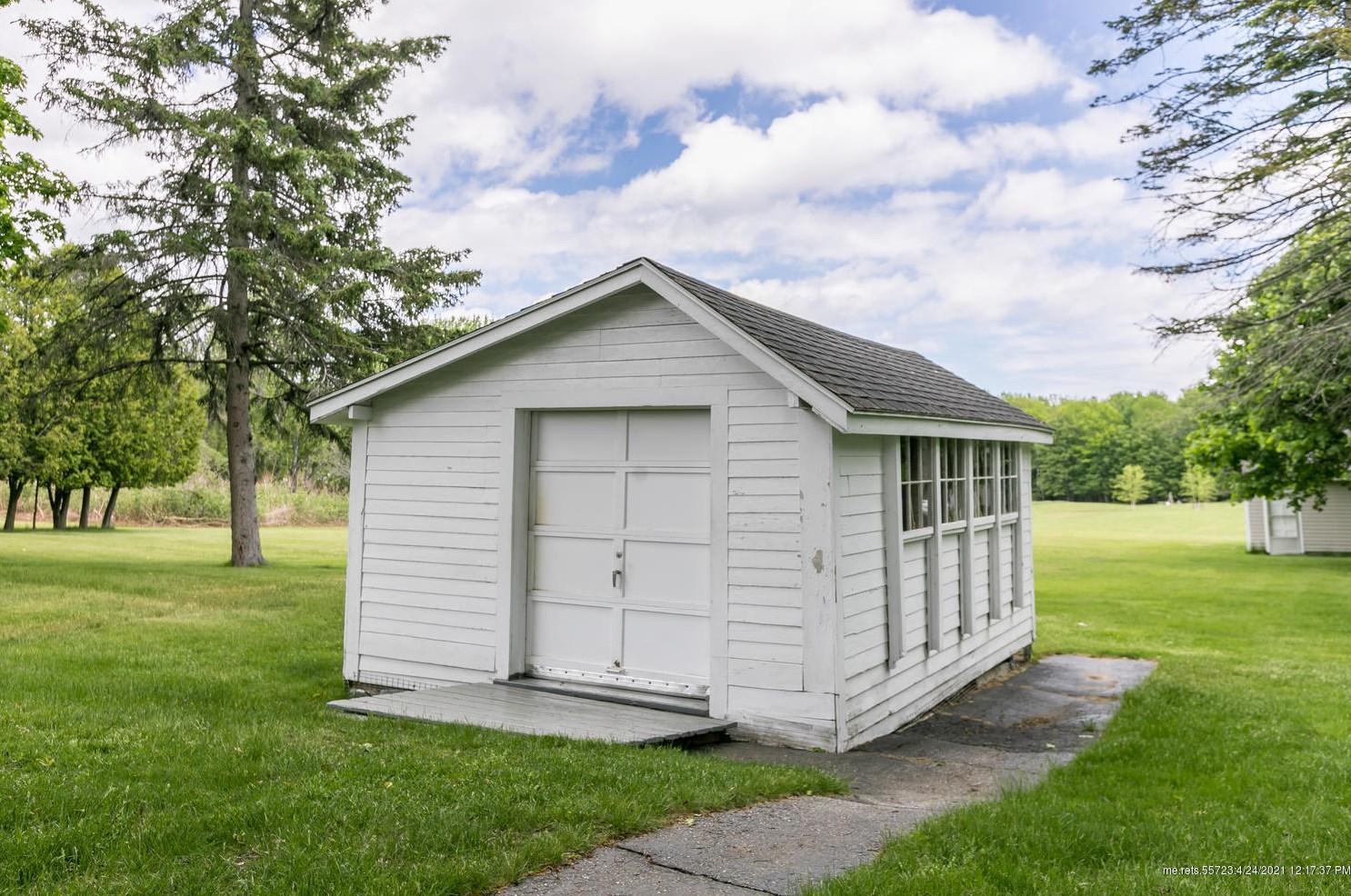 192 South St, Gorham ME  04038-1987 exterior