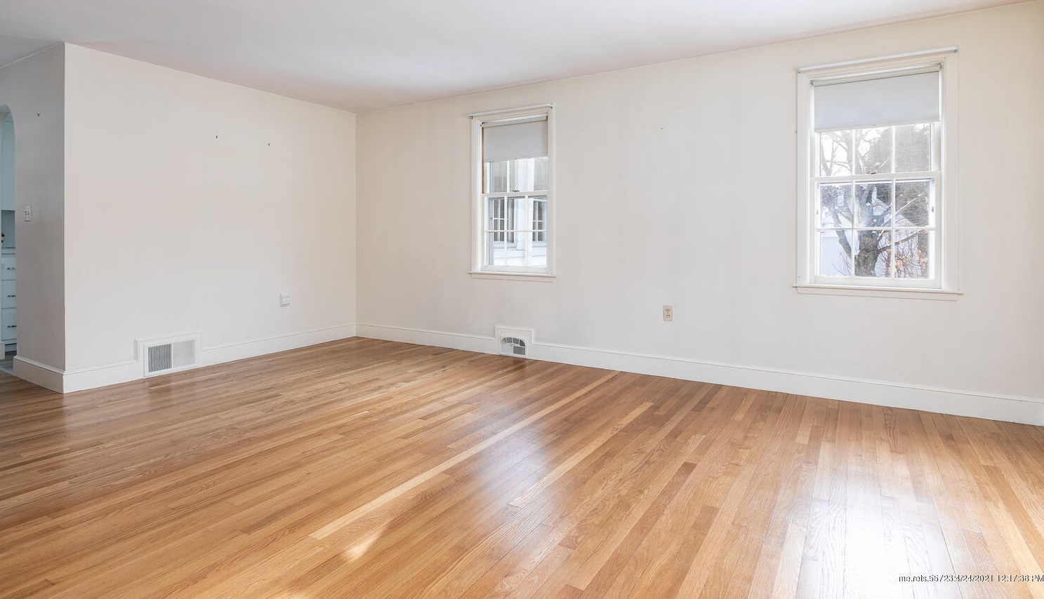 192 South St, Gorham ME  04038-1987 exterior