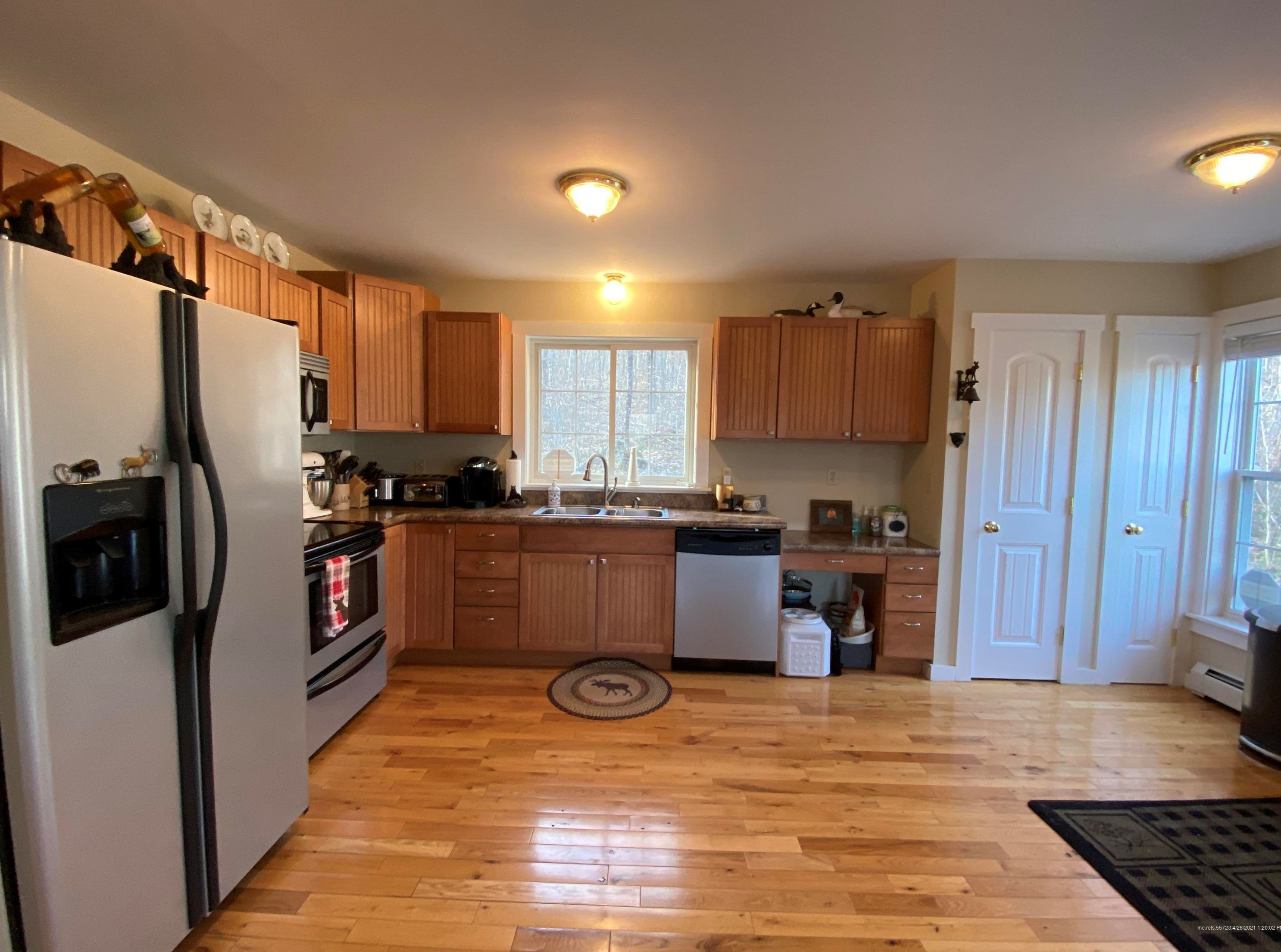 90 Sunset Dr, Sebec ME  04481-3033 exterior