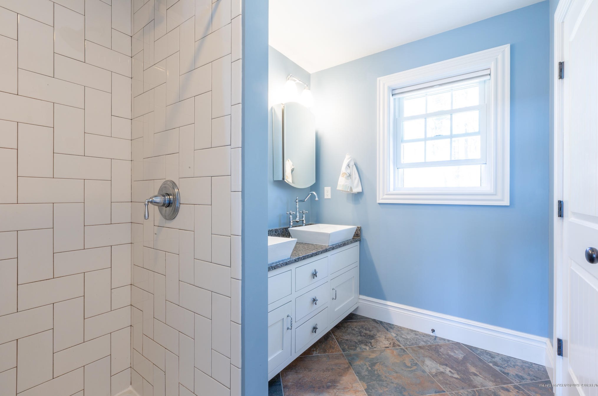 5 Garden Way, Portland ME  04105-1986 exterior