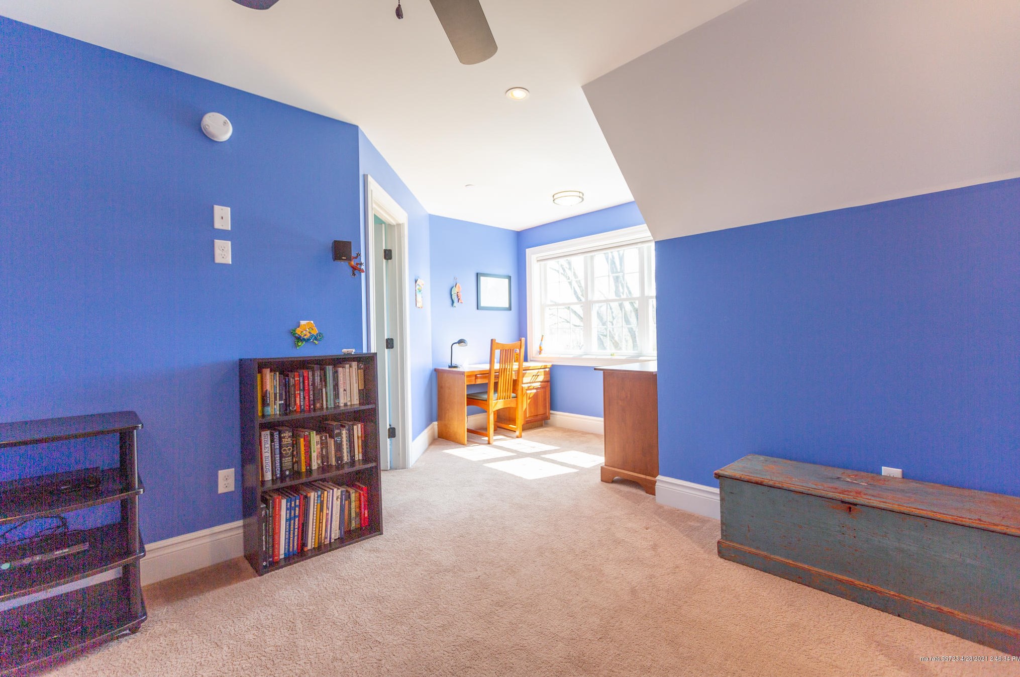 5 Garden Way, Portland ME  04105-1986 exterior