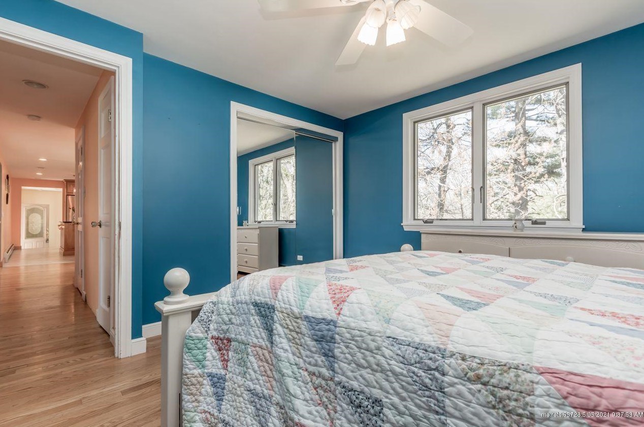 31 Winding Way, Portland ME  04102-1726 exterior