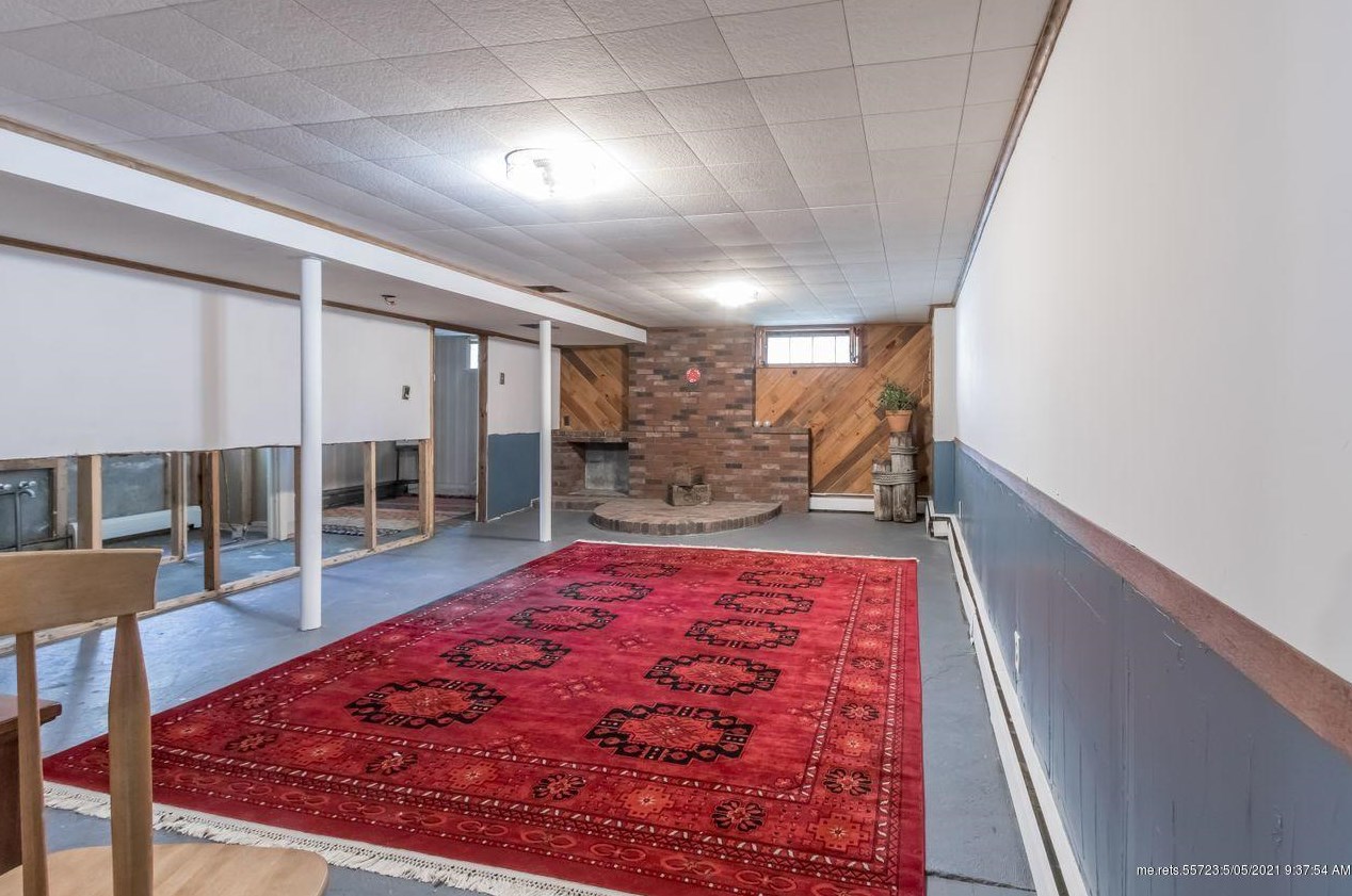 31 Winding Way, Portland ME  04102-1726 exterior