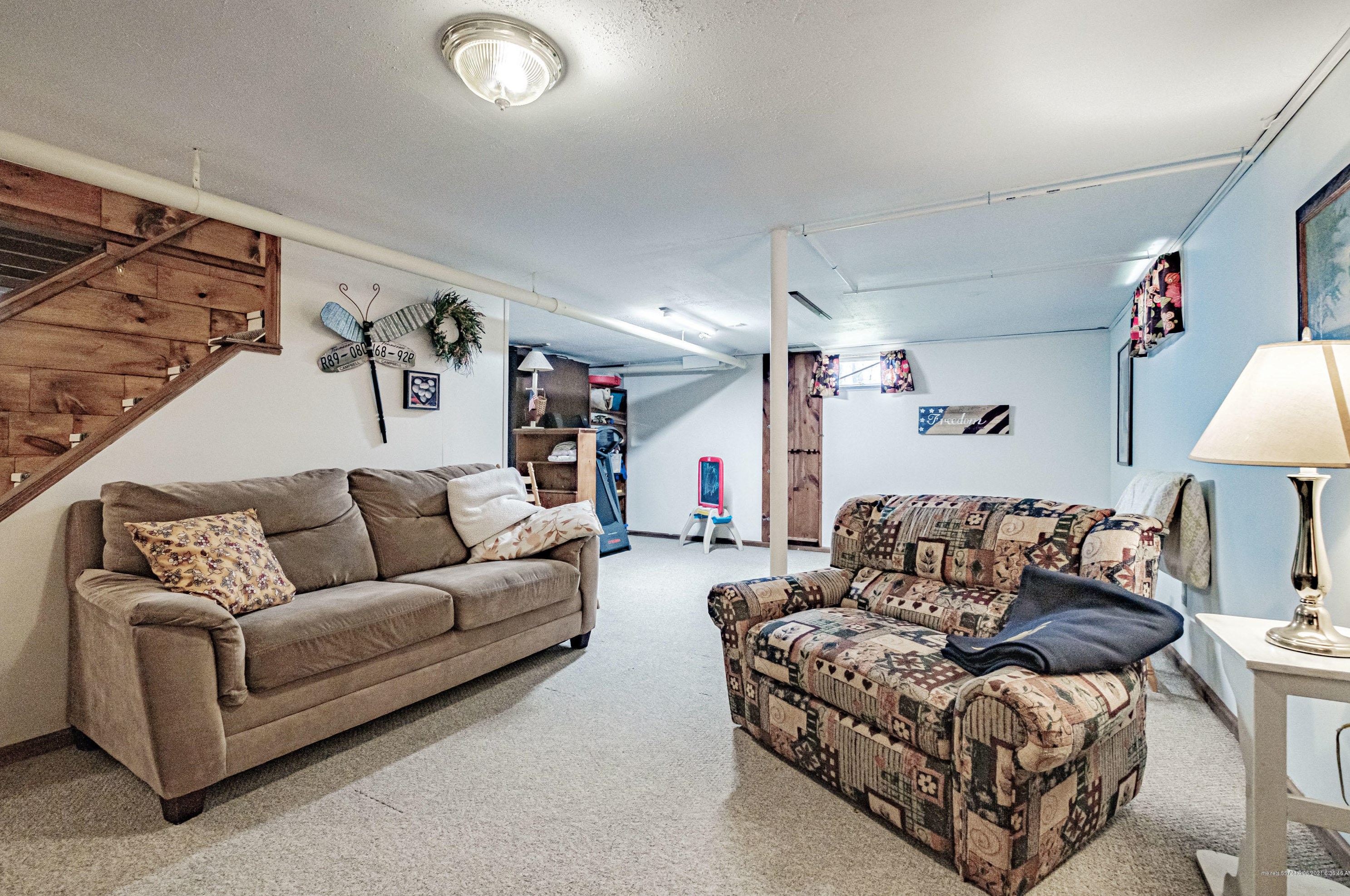 577 Gray Rd, Windham ME  04062-4880 exterior