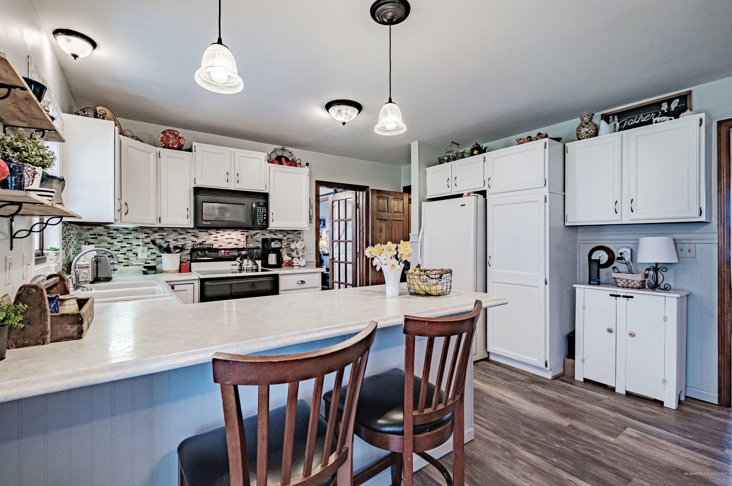 577 Gray Rd, Windham ME  04062-4880 exterior