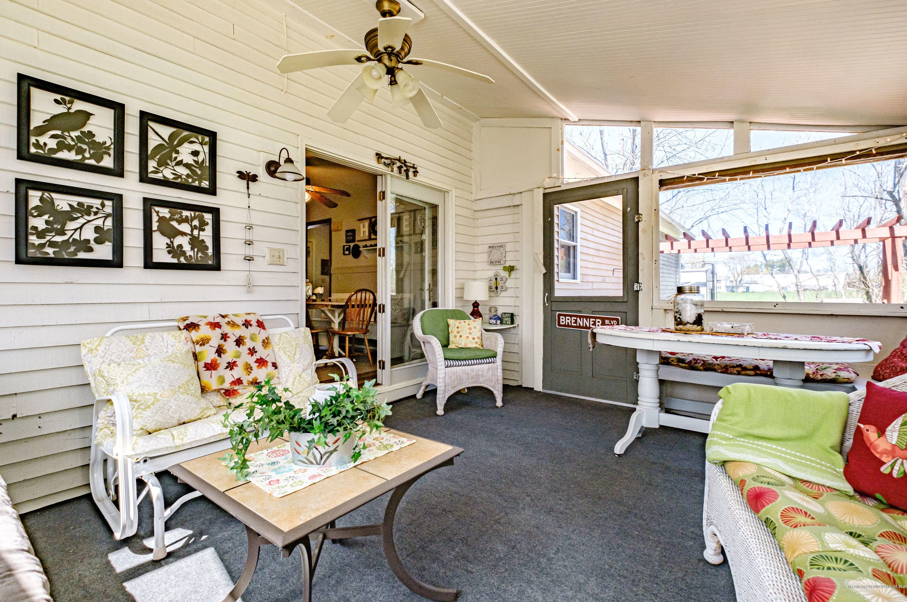 577 Gray Rd, Windham ME  04062-4880 exterior