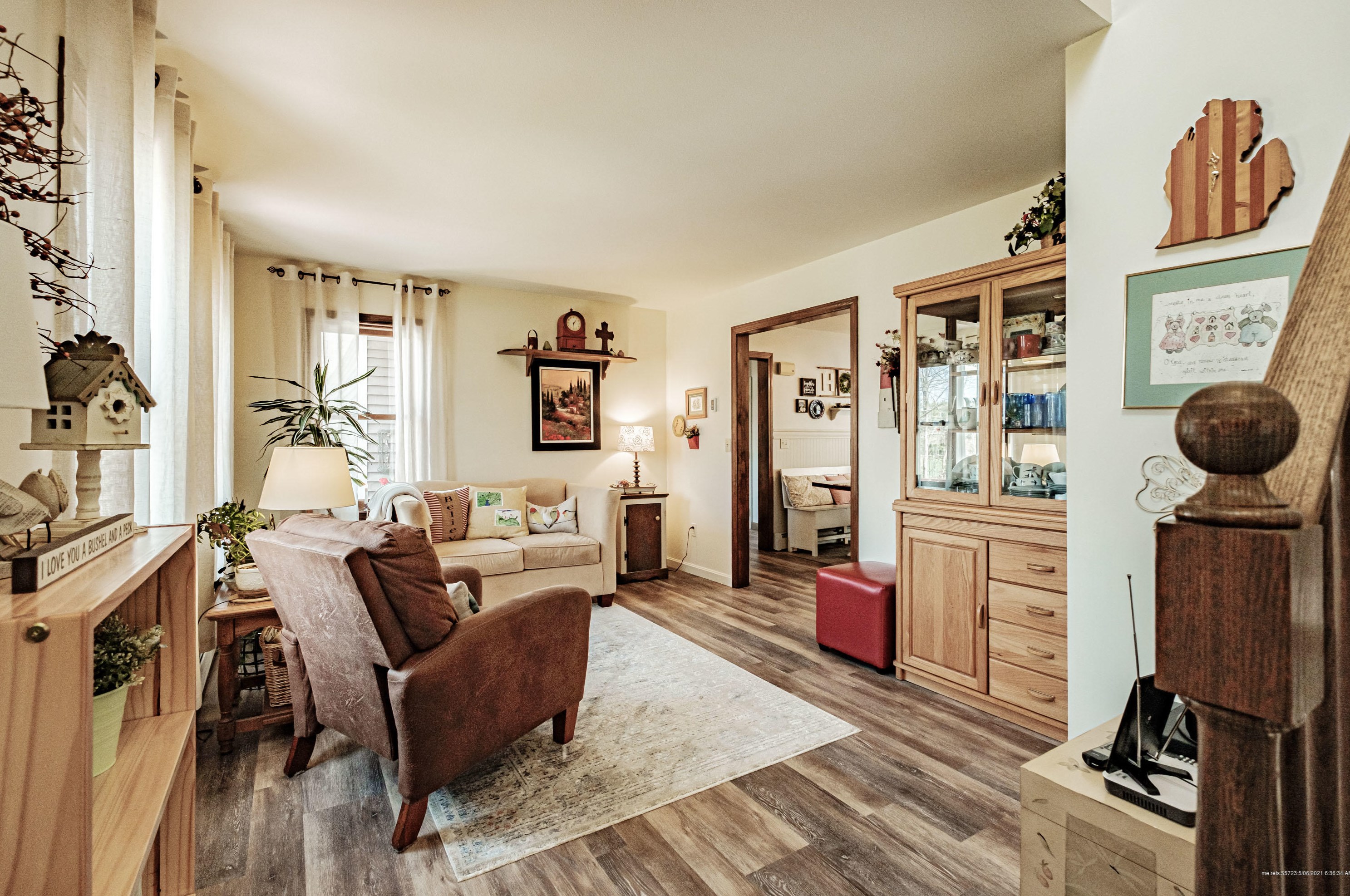 577 Gray Rd, Windham ME  04062-4880 exterior