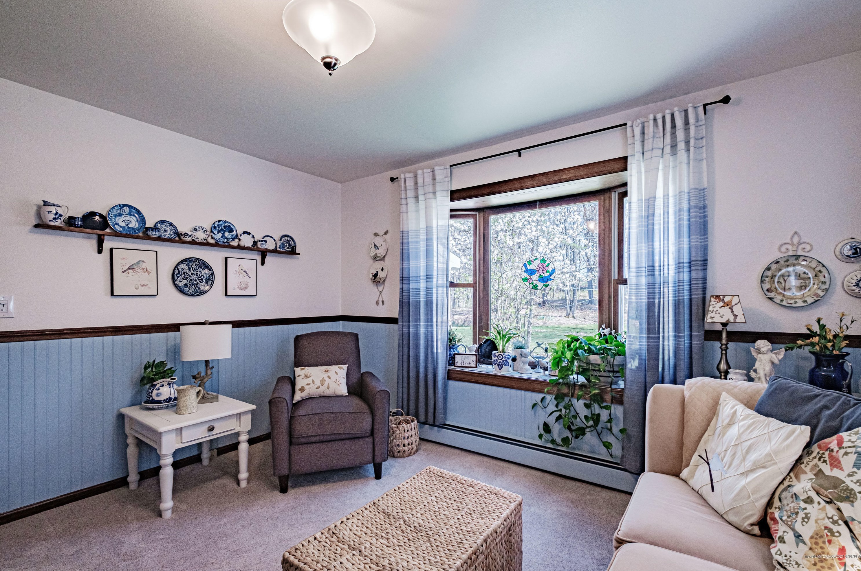 577 Gray Rd, Windham ME  04062-4880 exterior