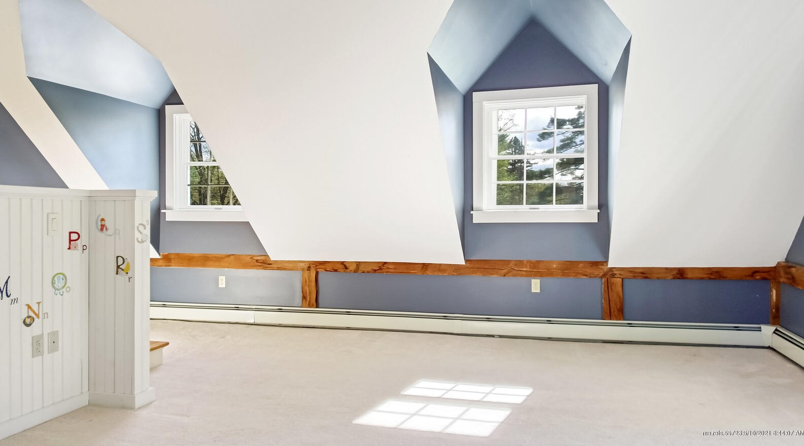 1096 Main St, Readfield ME  04355-3502 exterior