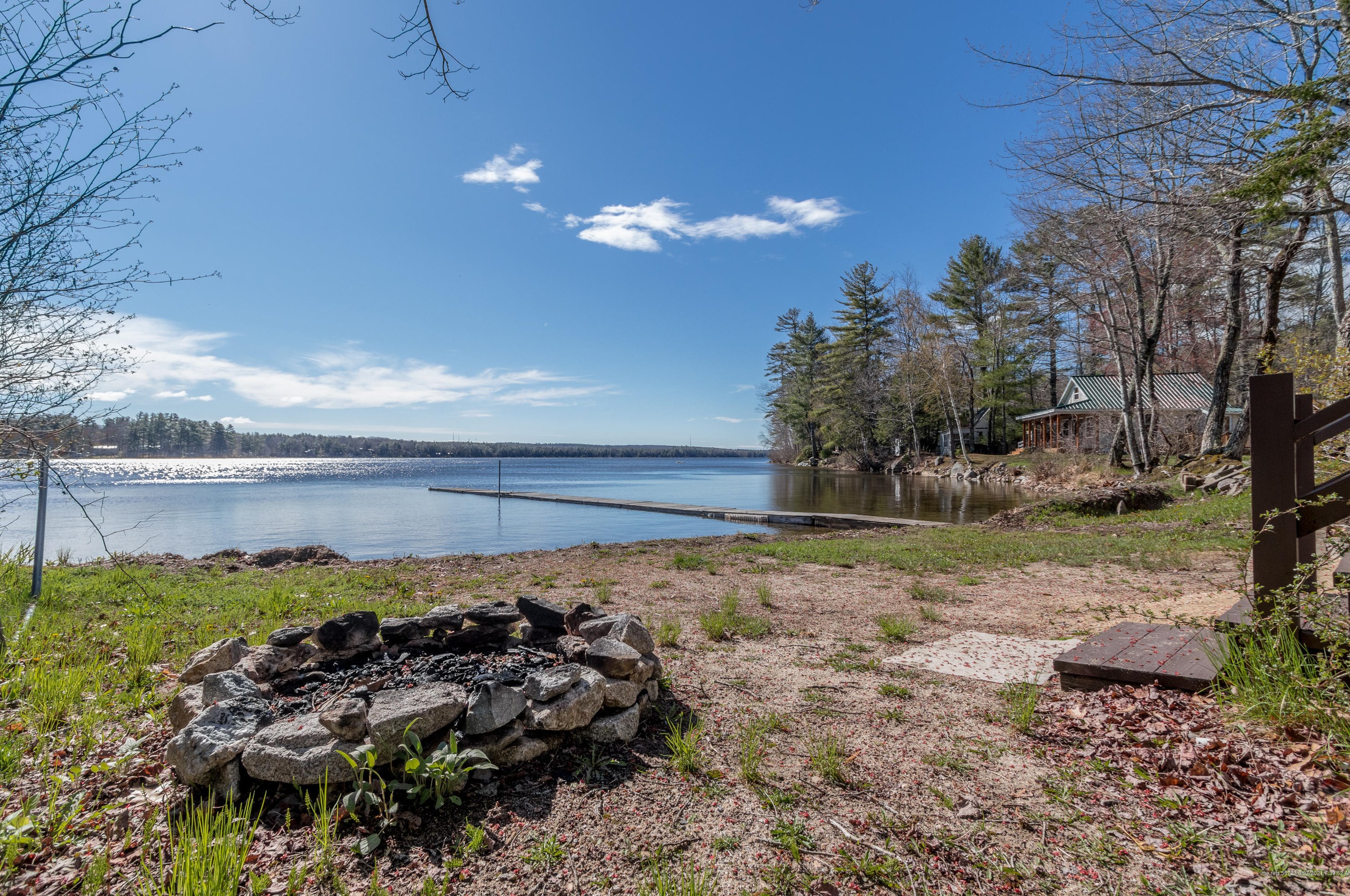 106 Vista Dr, Windham ME  04062-4443 exterior