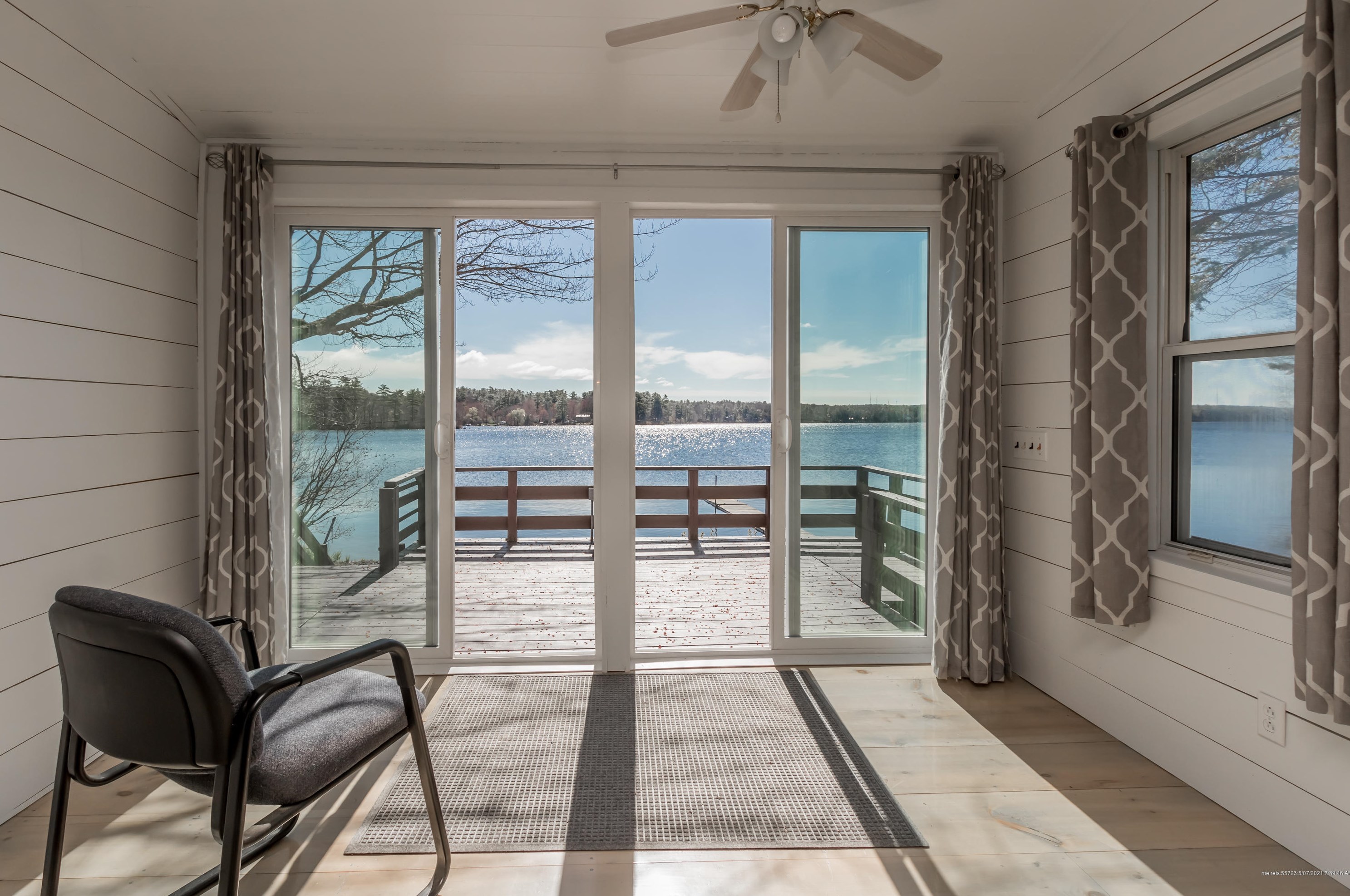 106 Vista Dr, Windham ME  04062-4443 exterior