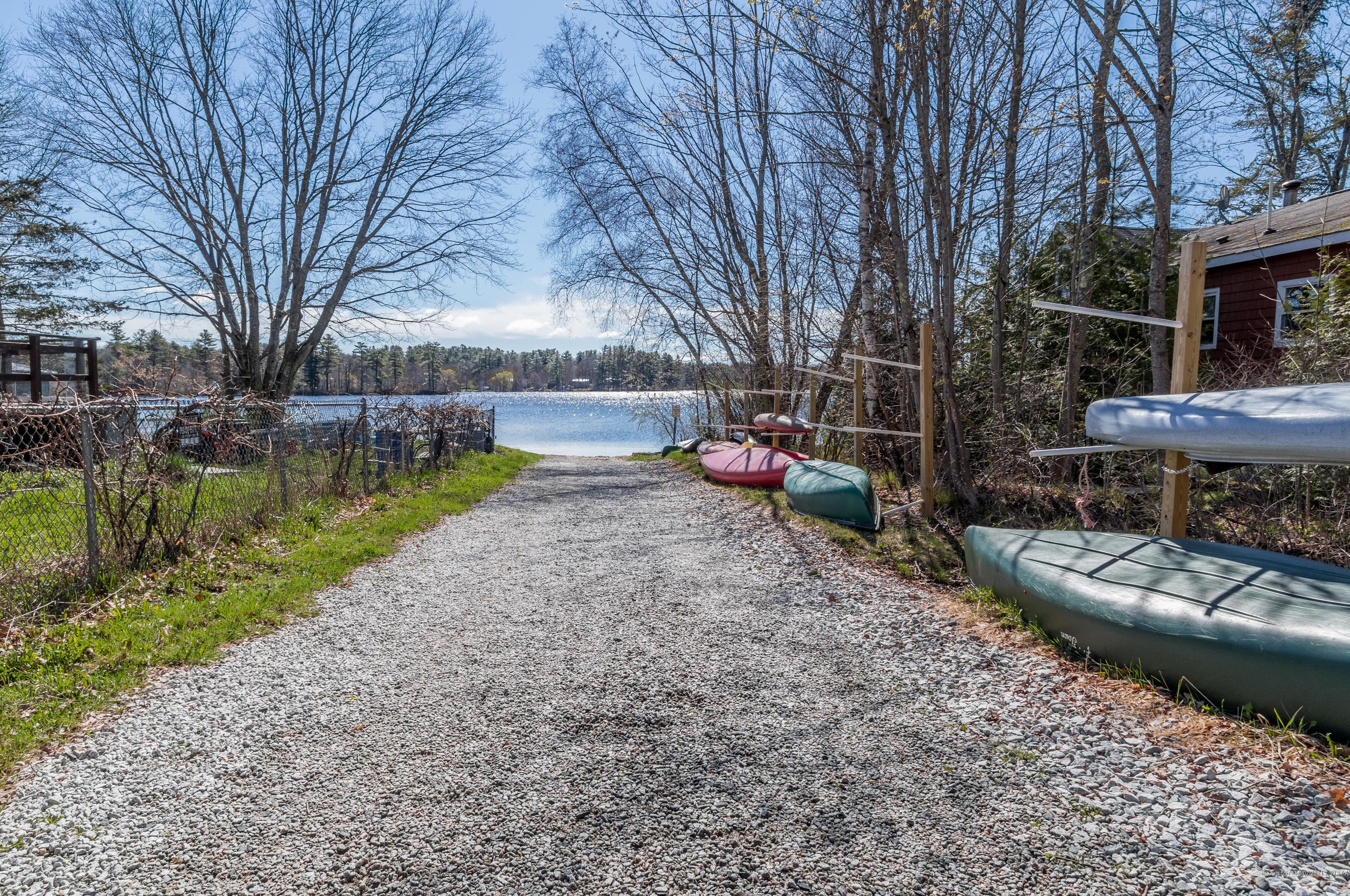 106 Vista Dr, Windham ME  04062-4443 exterior