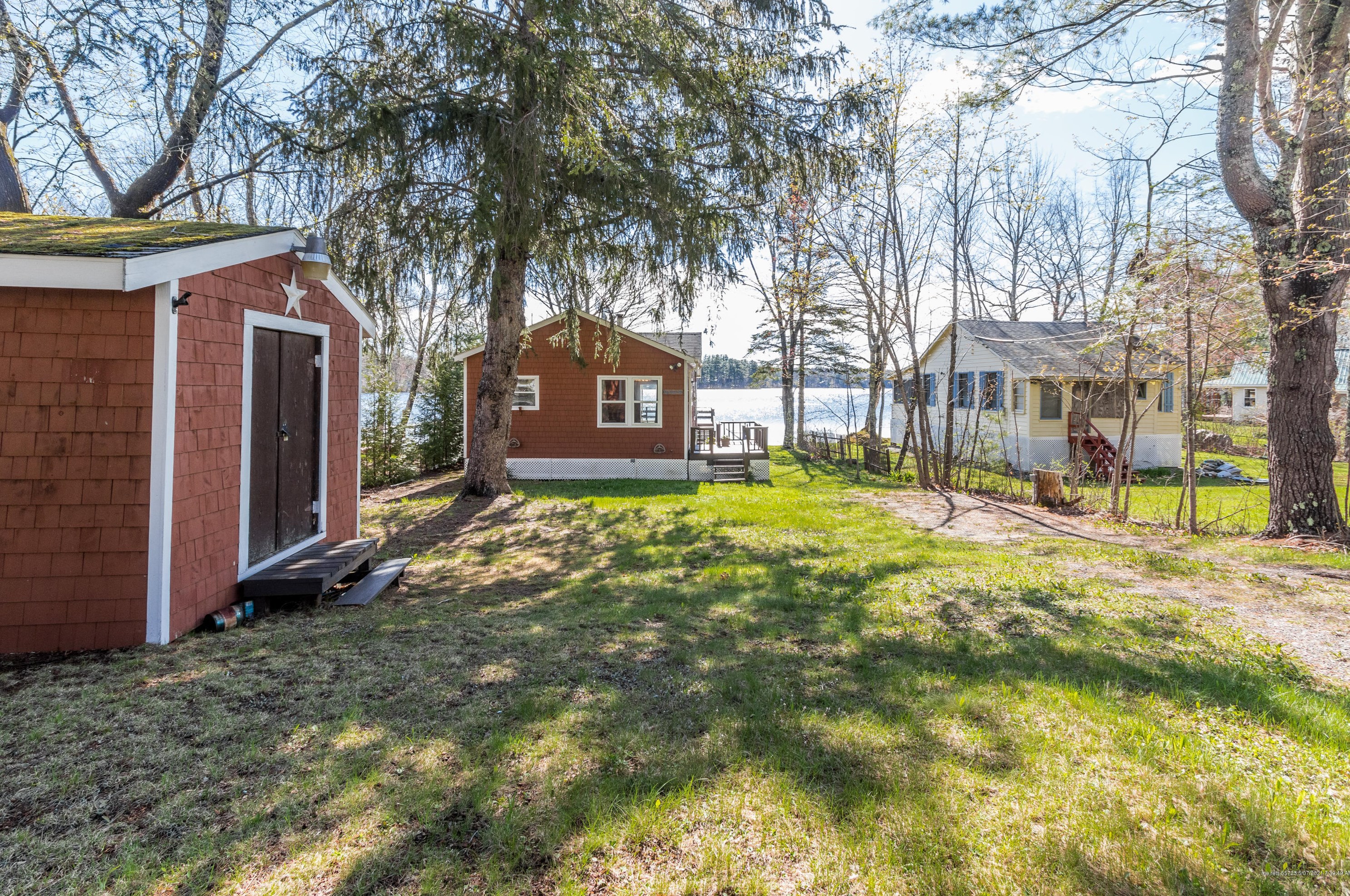 106 Vista Dr, Windham ME  04062-4443 exterior