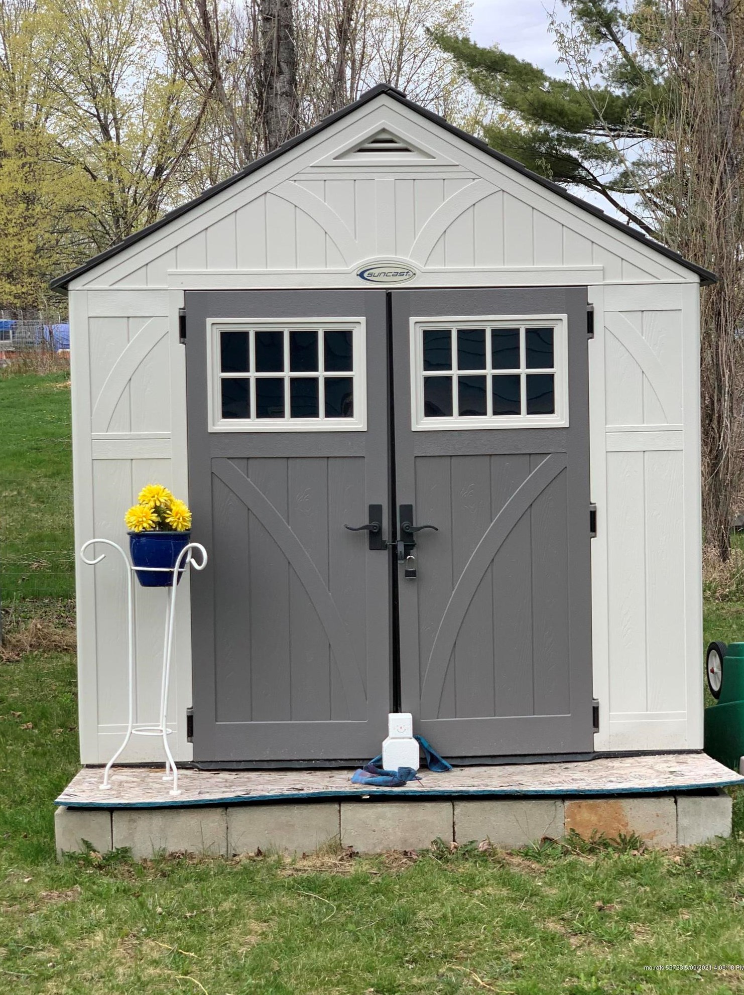 16 Spring St, Sebec ME  04426-1115 exterior