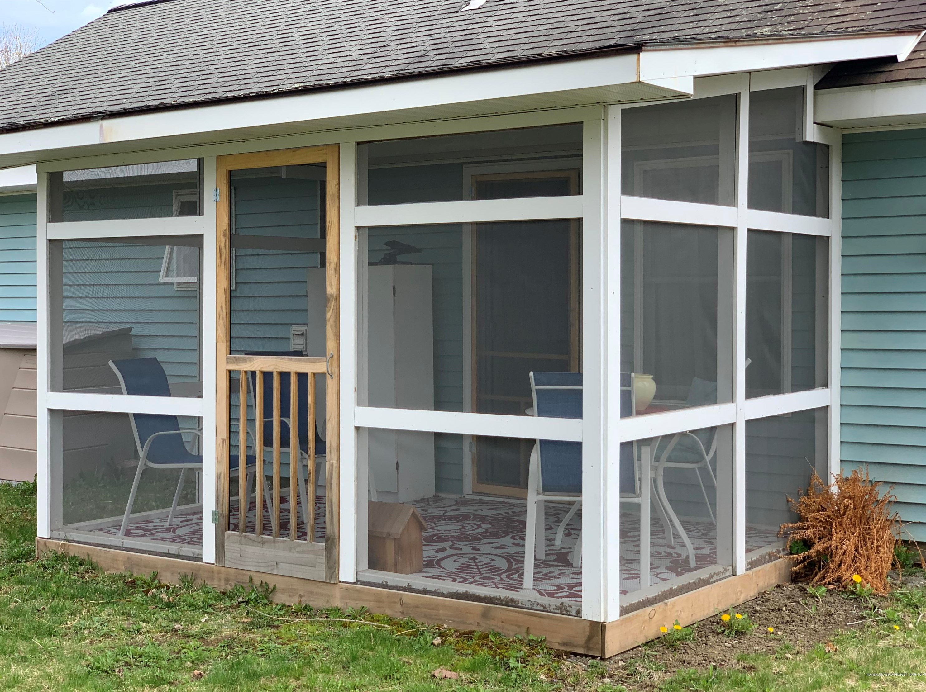 16 Spring St, Sebec ME  04426-1115 exterior