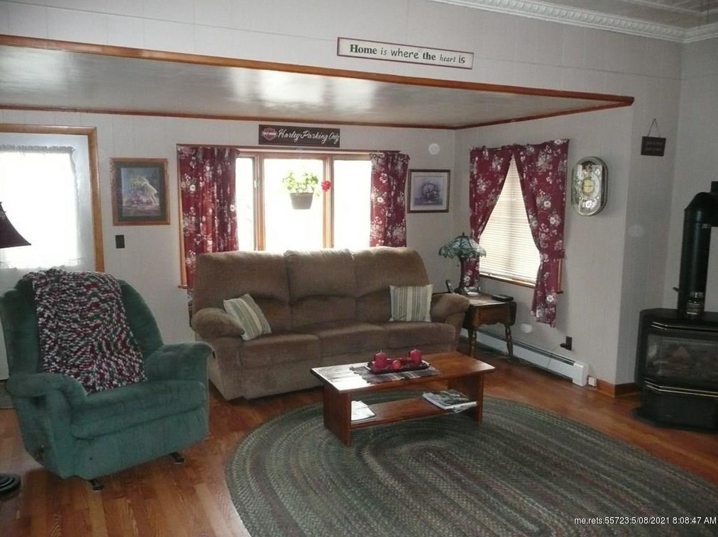 1 Cove St, Milo ME  04463-1102 exterior