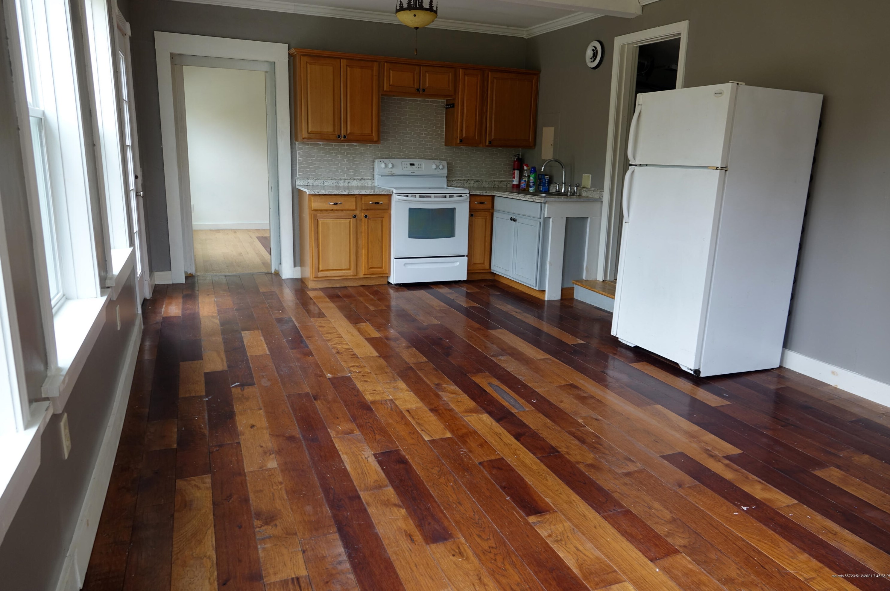 5 Cox St, Portland ME  04106-2635 exterior