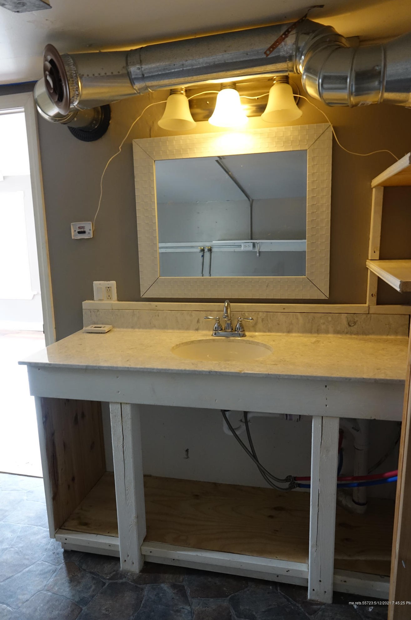 5 Cox St, Portland ME  04106-2635 exterior