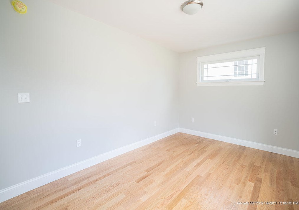 41 Lubec St, Portland ME  04106-6224 exterior