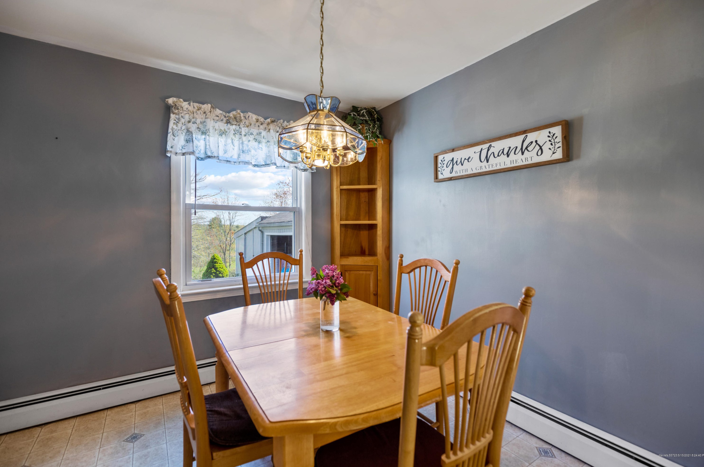 400 Pope Rd, Windham ME  04062-4998 exterior