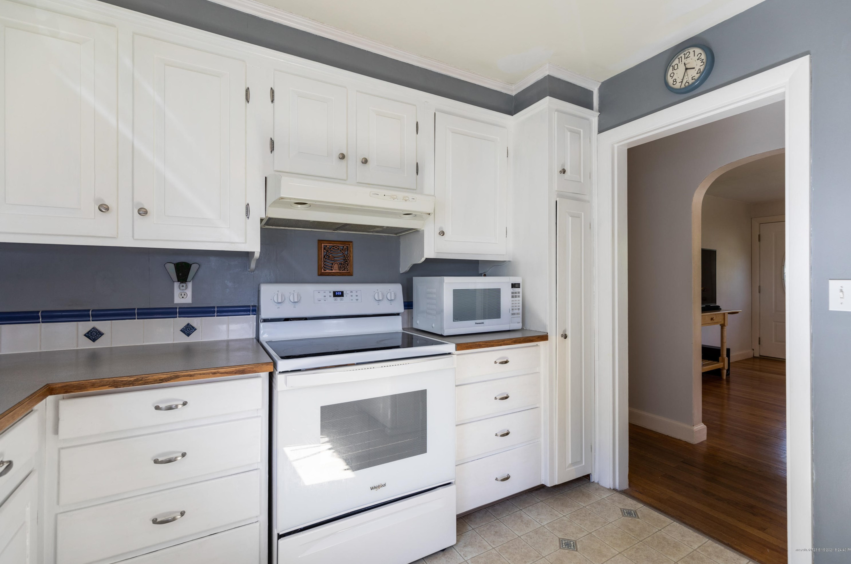 400 Pope Rd, Windham ME  04062-4998 exterior