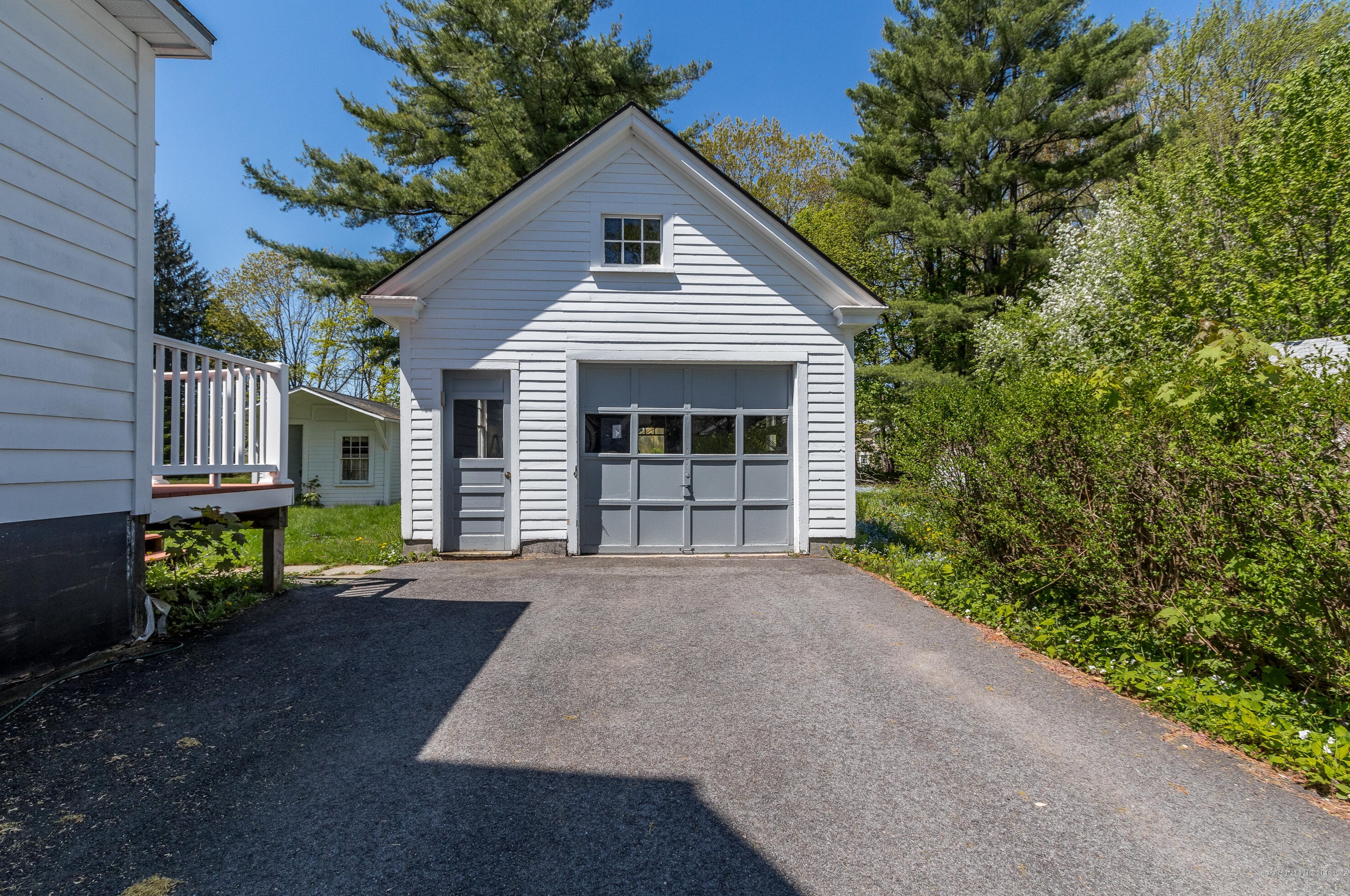 27 Middle St, Westbrook ME  04092-3346 exterior