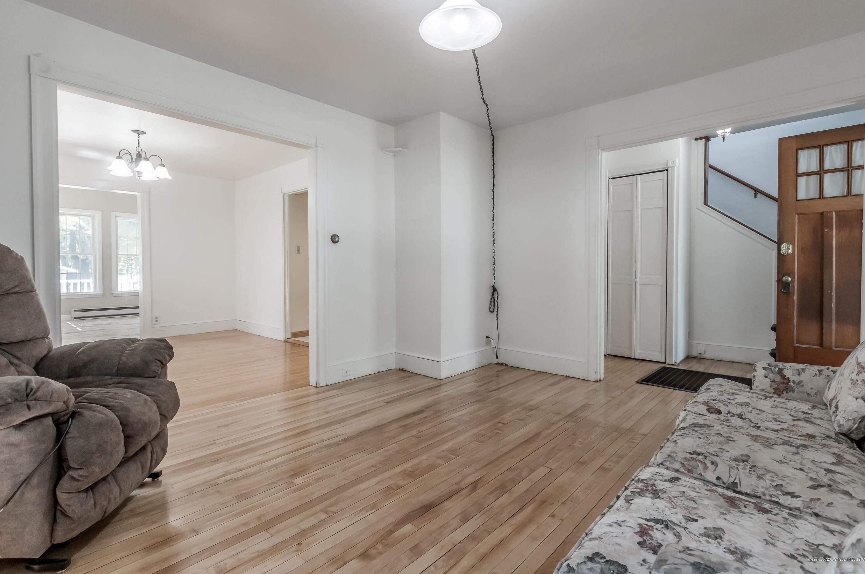 27 Middle St, Westbrook ME  04092-3346 exterior