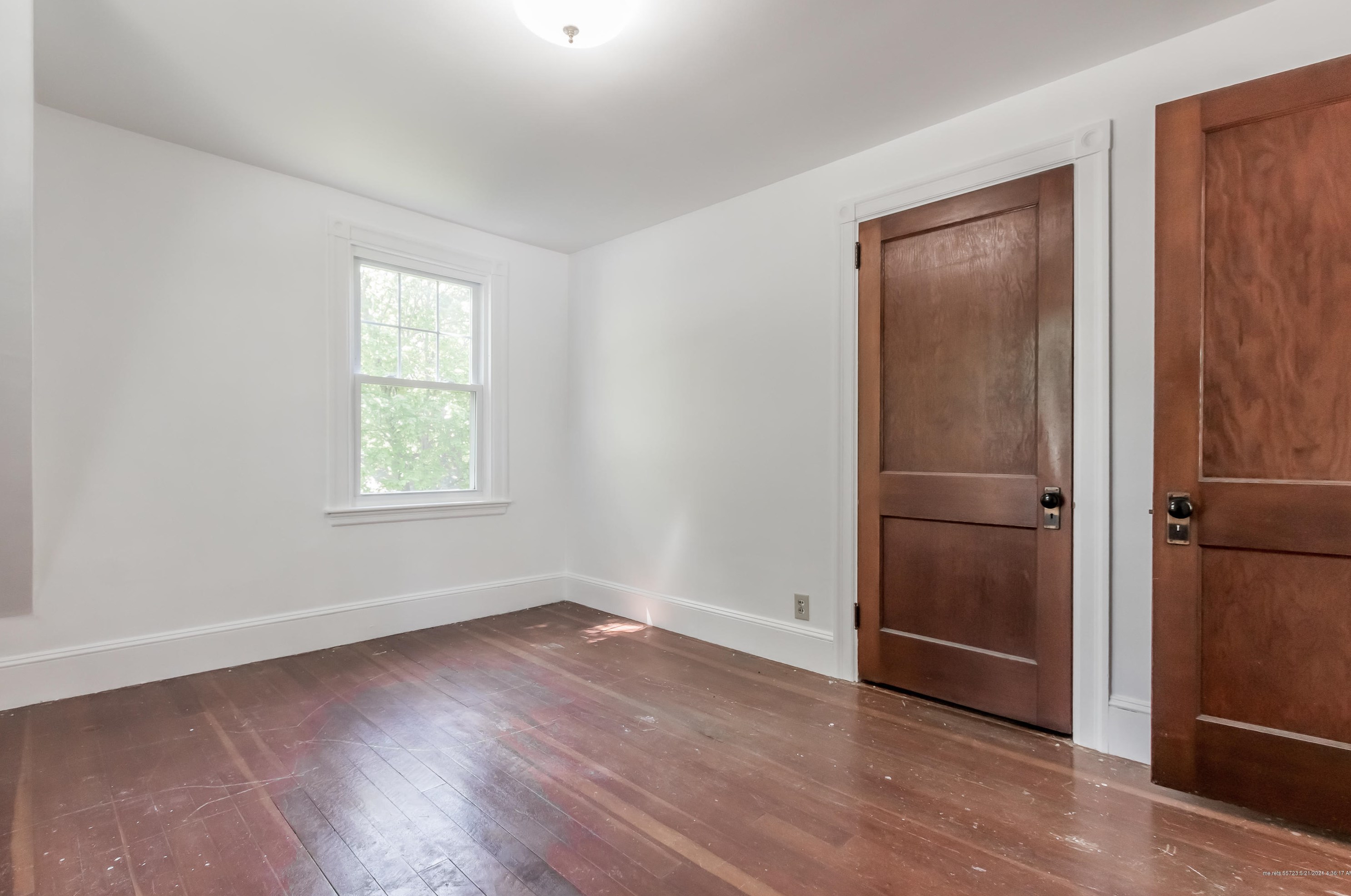 27 Middle St, Westbrook ME  04092-3346 exterior